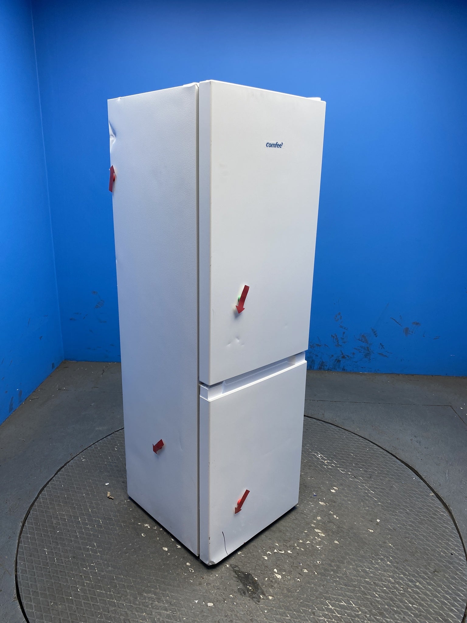 Comfee RCB169WH2(E) 174 Litre Combi Low Frost Fridge Freezer