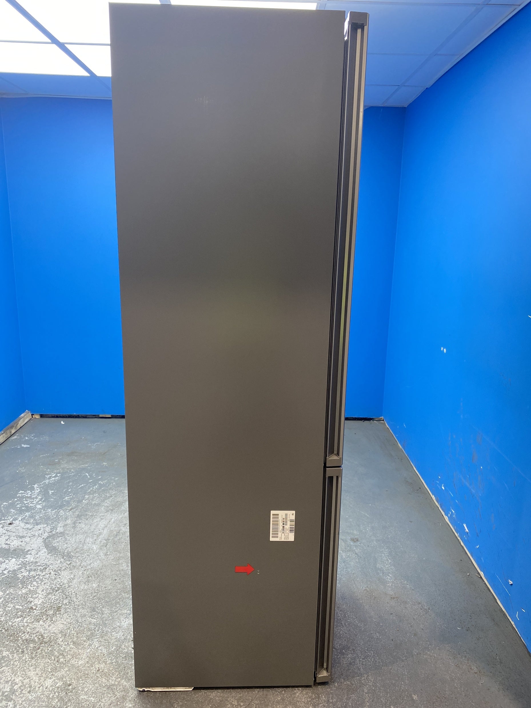 #GRC-157-208 - Bosch KGN392LAGG Series 4 60cm No Frost Fridge Freezer