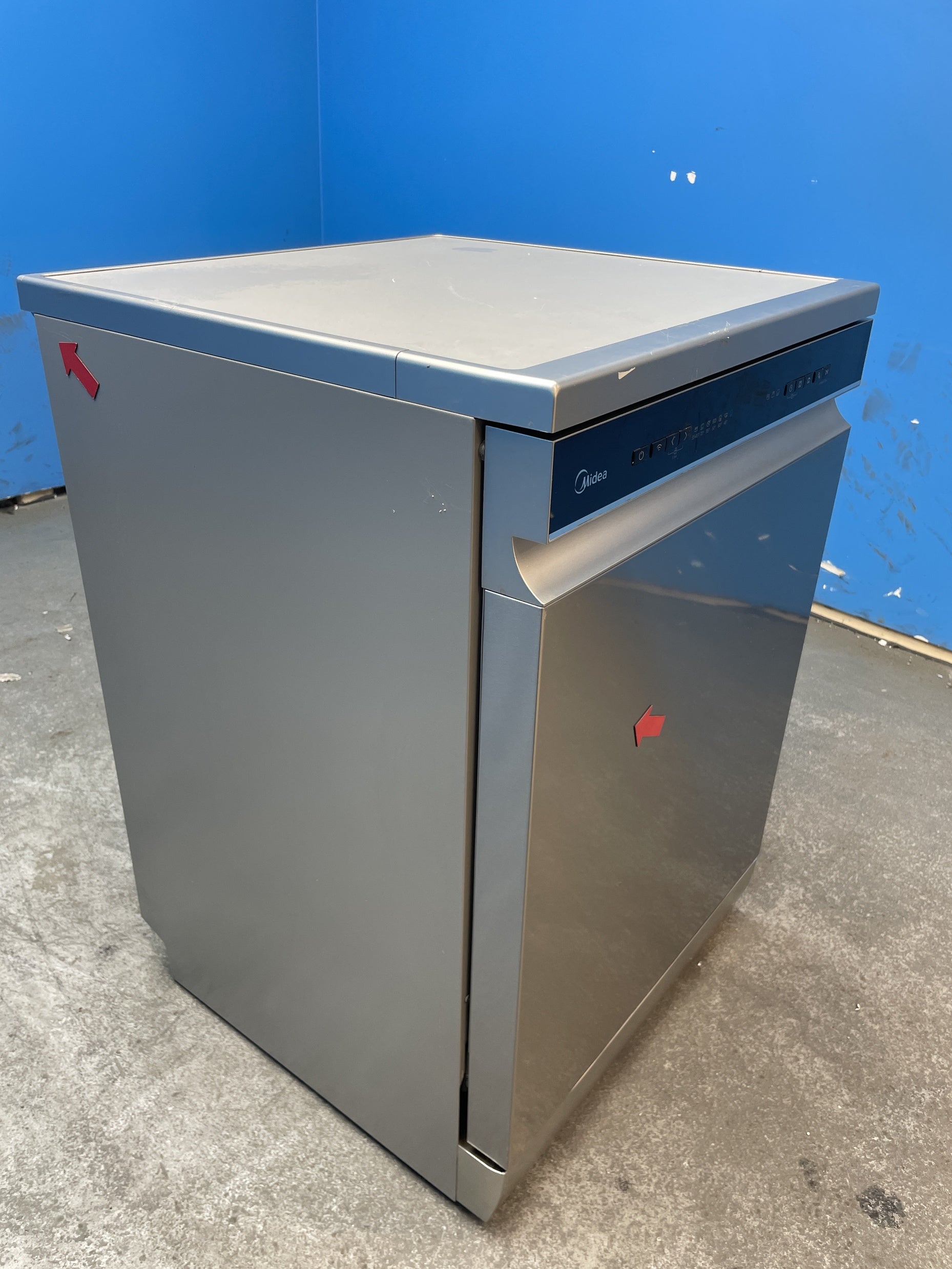 #GRC-158-791 - Midea MDWEF1433D 14 Place Full Size Dishwasher in Silver