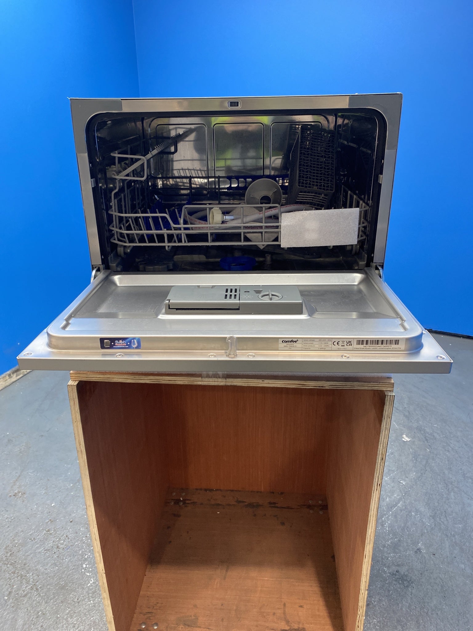 COMFEE' KWH-TD602E-S 6 Place Setting Countertop Dishwasher