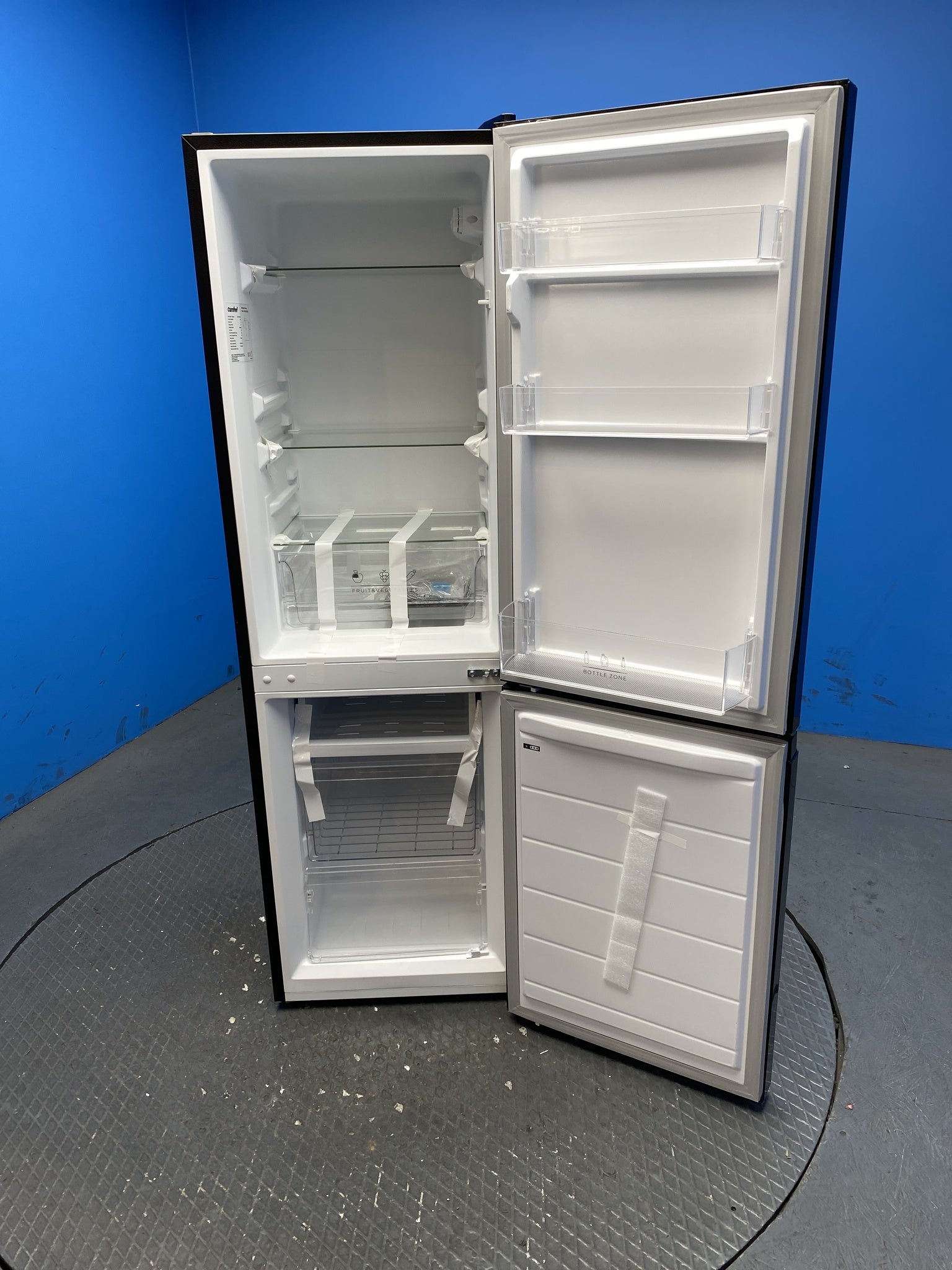COMFEE' RCB169BL2UK(E) 174L Low-Frost Combi Fridge Freezer