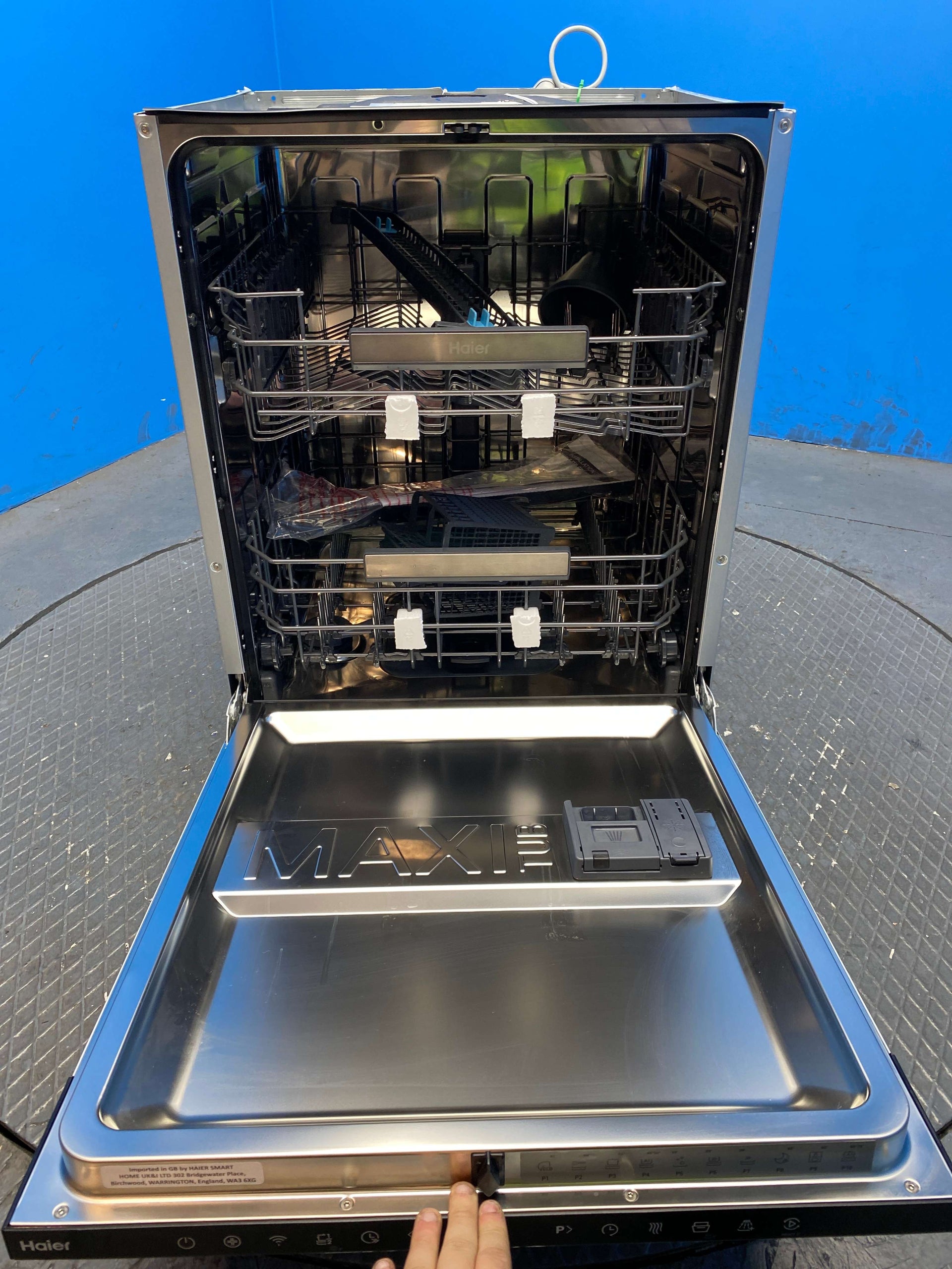 Haier XI 4C4S0SB Washlens Plus Integrated 14 Place Smart Dishwasher