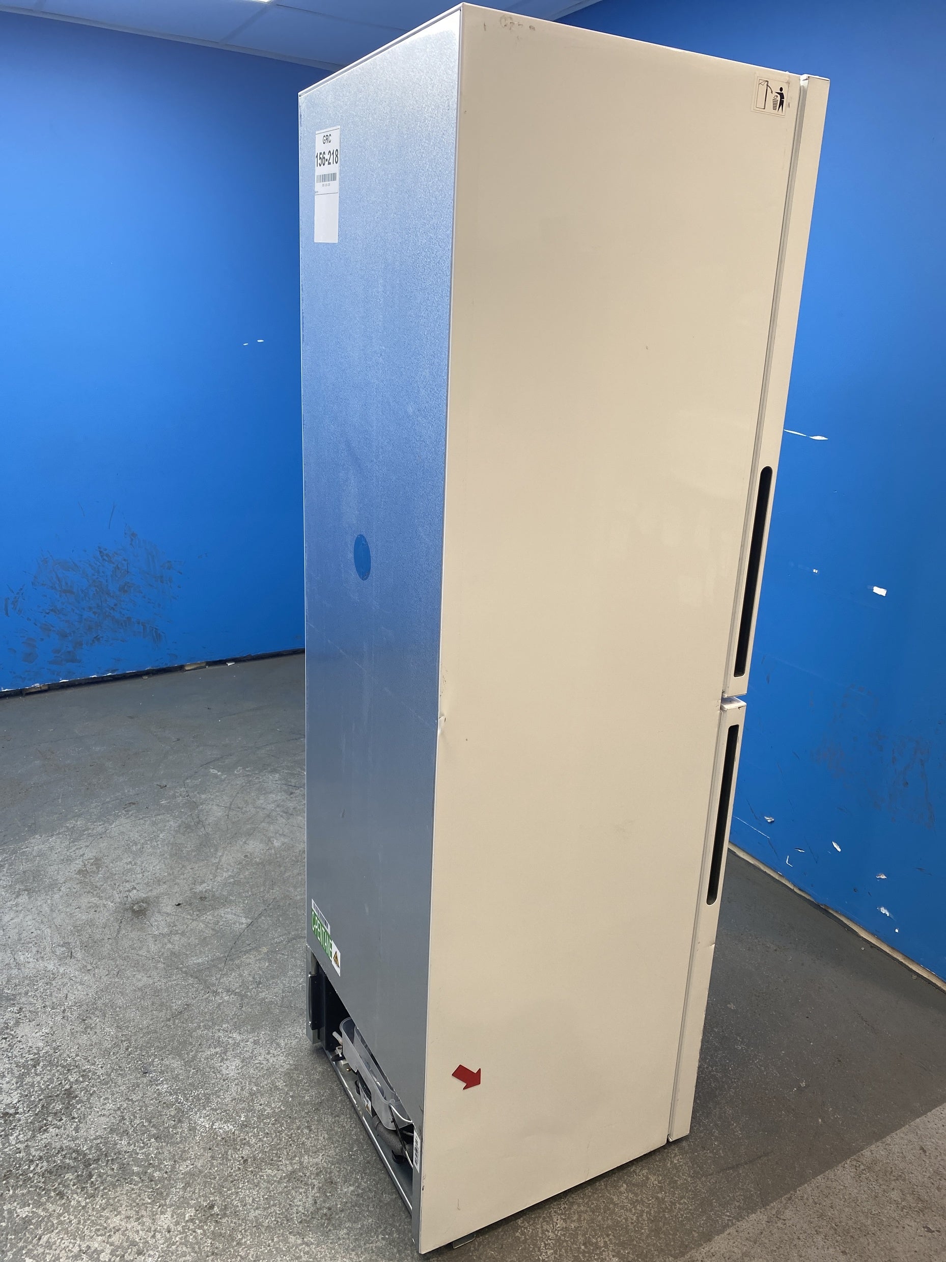 #GRC-156-218 - Hoover HVCT3L517EWKR H-FRIDGE 300 Low Frost Fridge Freezer