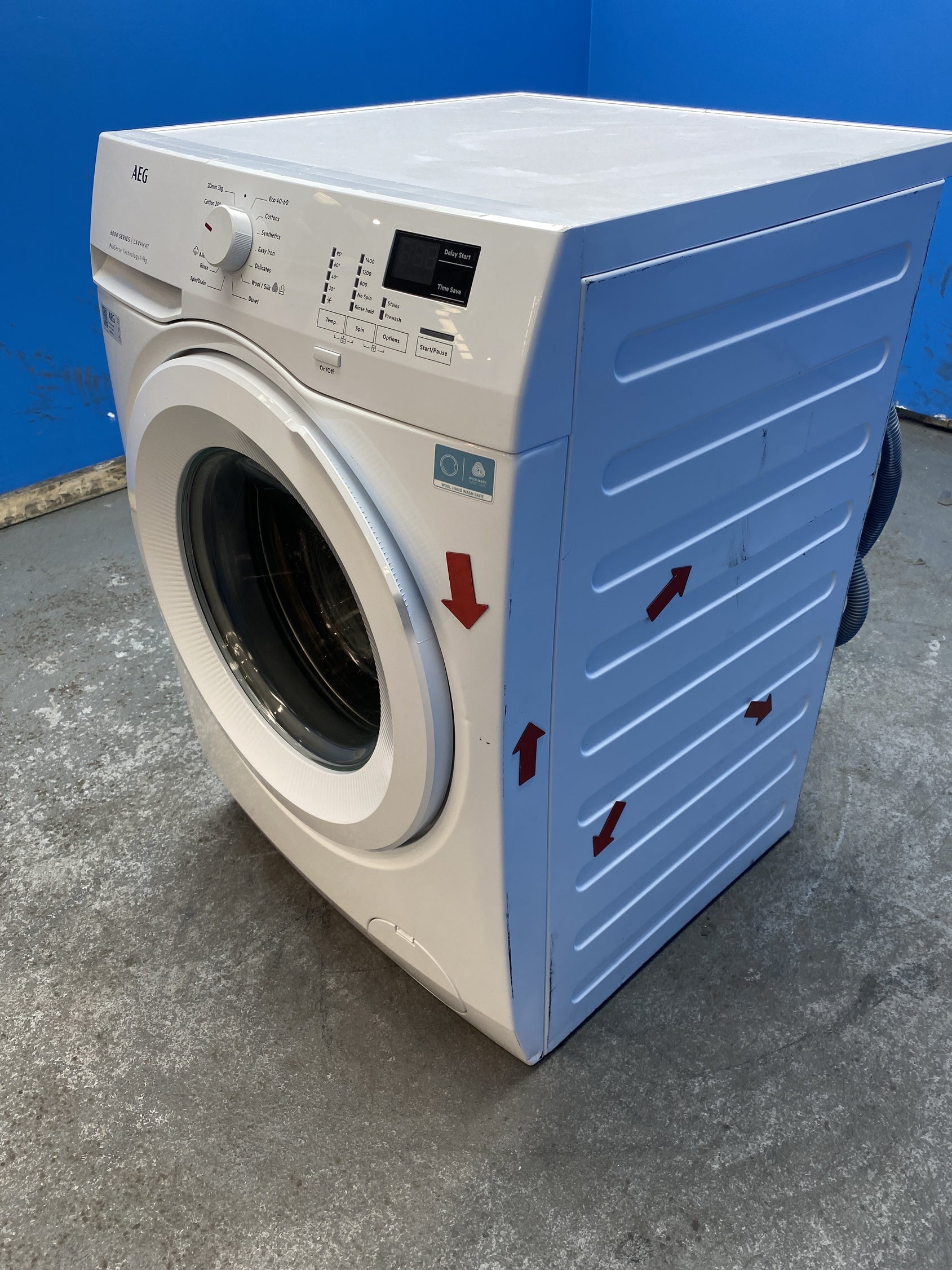 #GRC-142-832 - AEG 6000 Series L6FBK941B 9kg 1400rpm Washing Machine