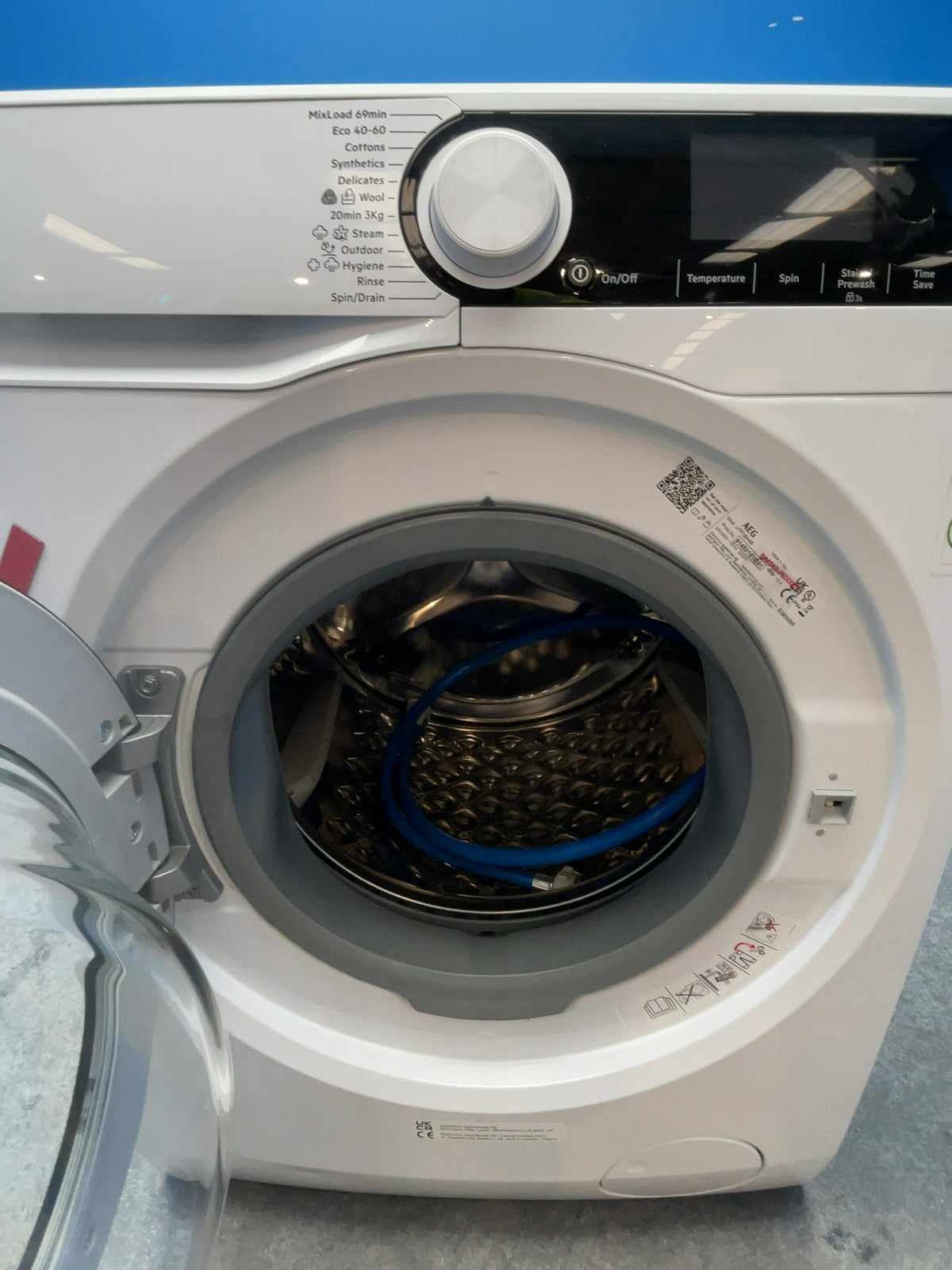 #GRC-154-097 - AEG LFR73944B 7000 ProSteam 9kg 1400rpm Washing Machine