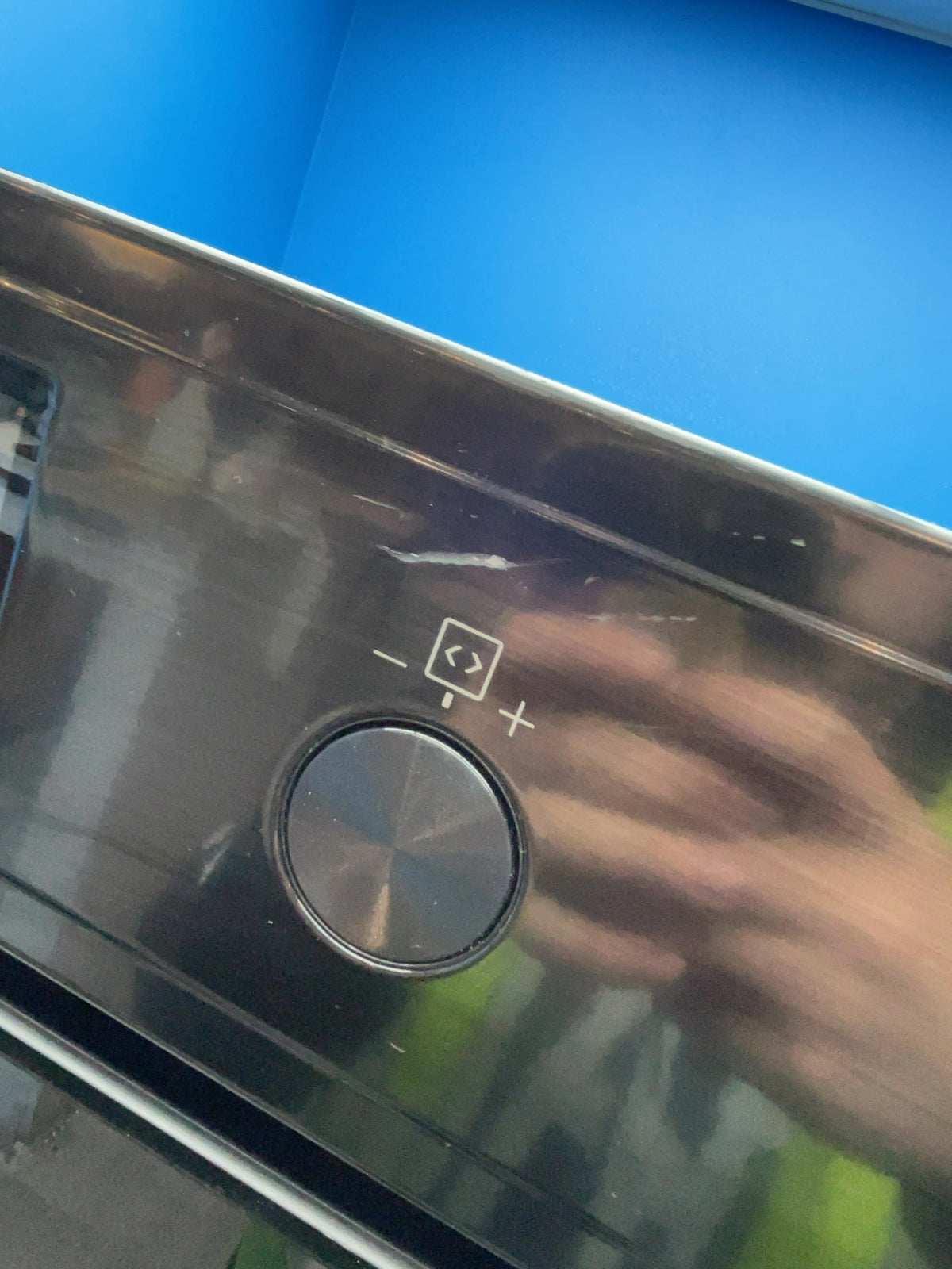 #GRC-158-215 - AEG 3000 60cm Electric Single Oven – 72L Capacity, Pyrolytic Self-Clean, Air Fry, Black