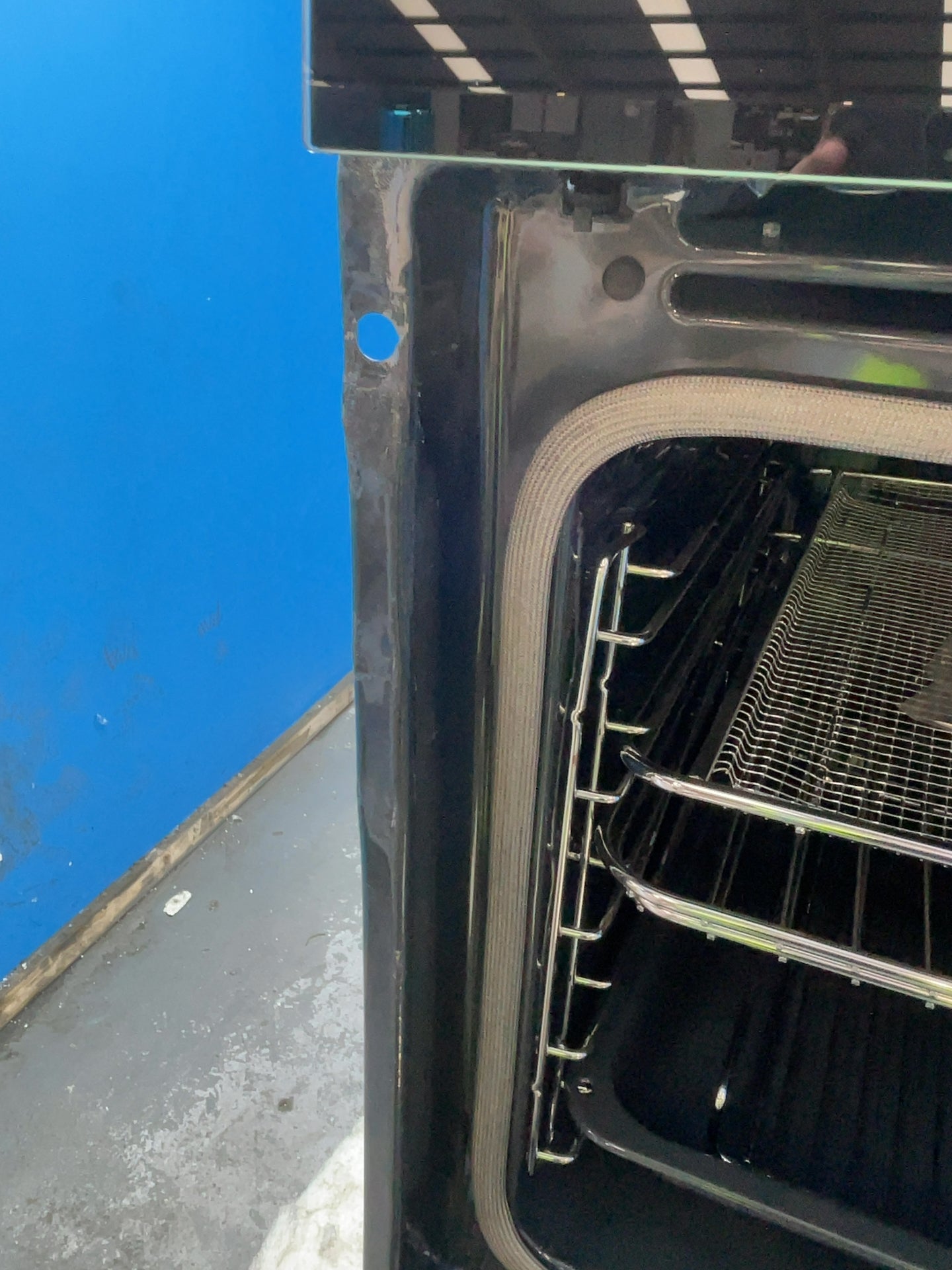 #GRC-158-241 - AEG NBS6P521AB Single Electric Oven – 71L, Pyrolytic Cleaning, AirFry
