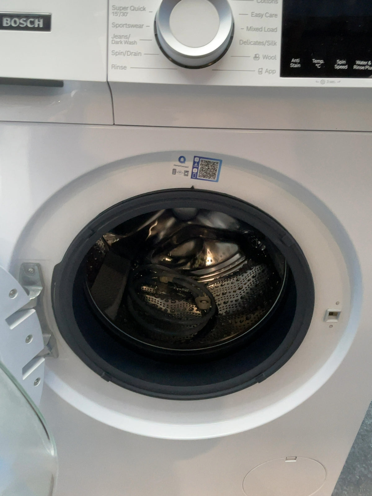 #GRC-159-794 - Bosch 10kg 1400rpm Washing Machine – Iron Assist, ActiveWater Plus, White