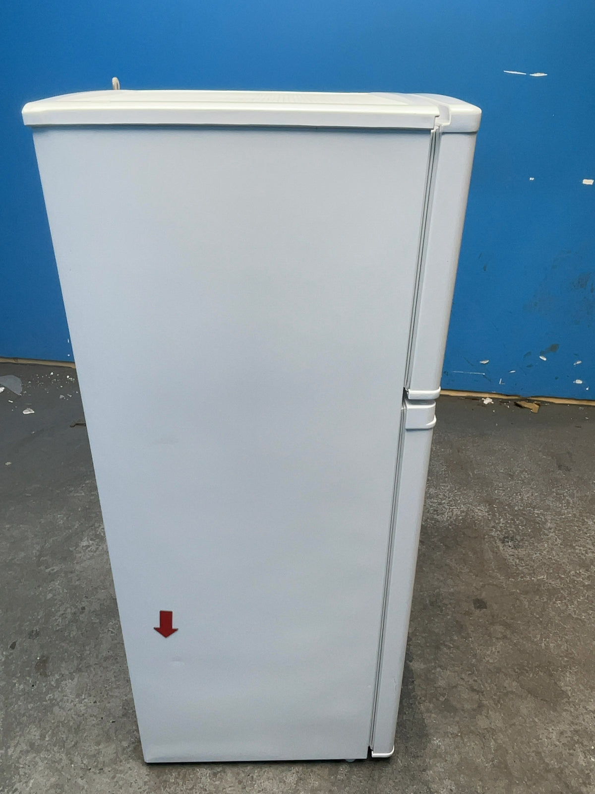 #GRC-162-959 - Candy 48cm Fridge Freezer – 117L, White, Manual Defrost