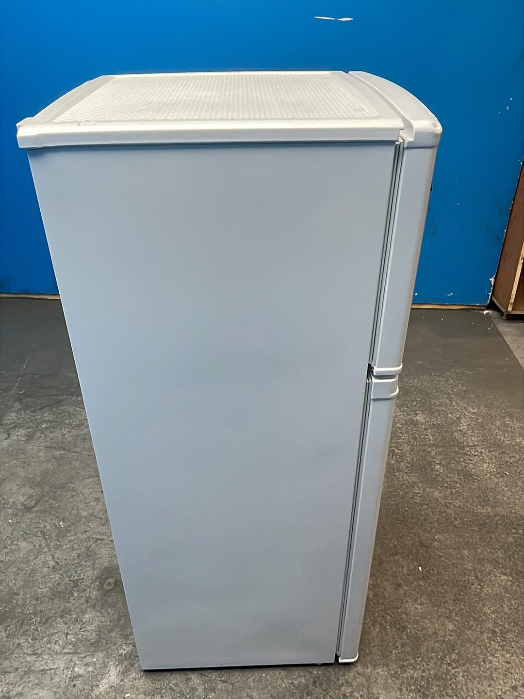 #GRC-163-014 - Candy 48cm Fridge Freezer – 117L, White, Manual Defrost