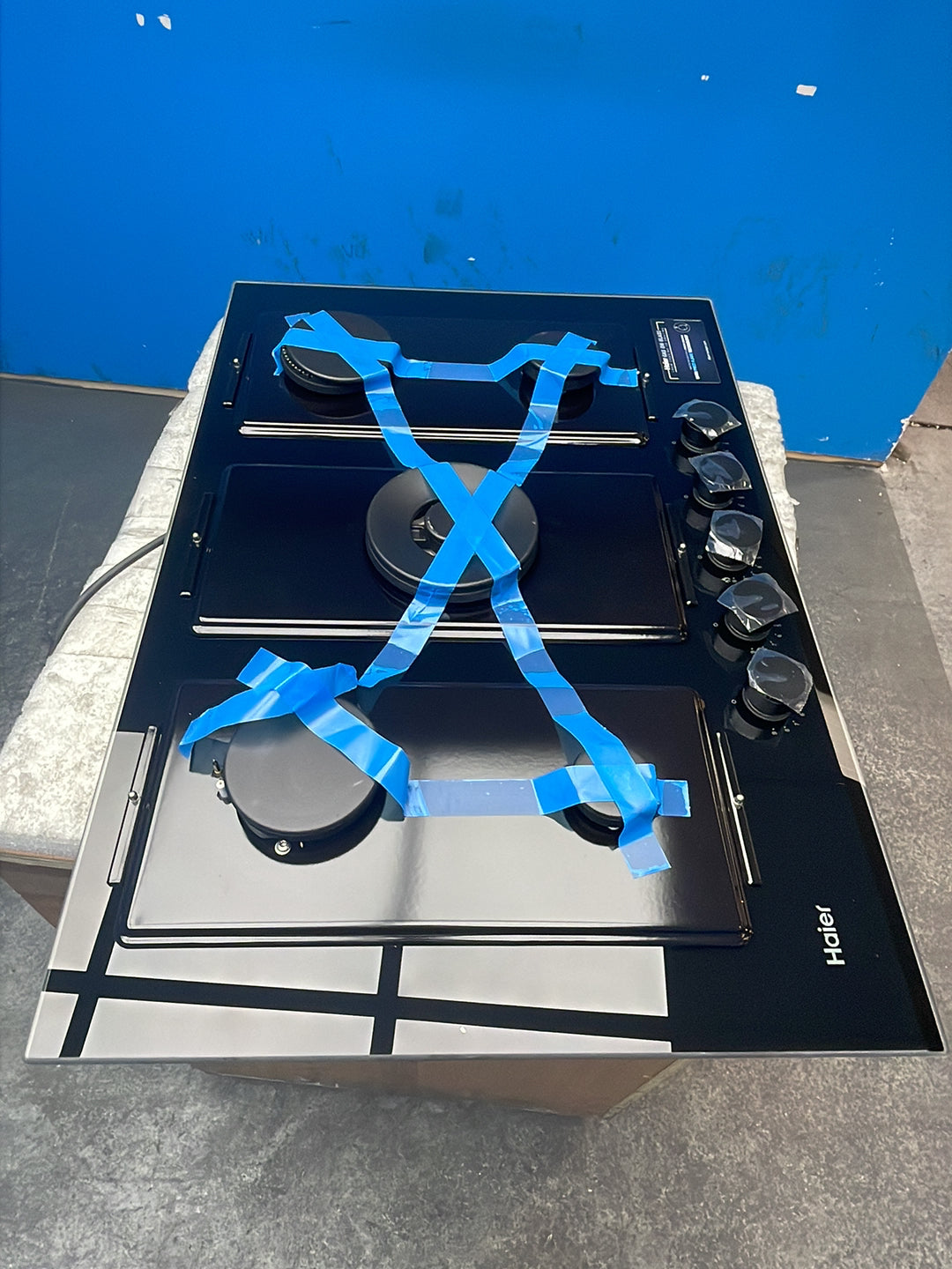 #GRC-163-388 - Haier Series 4 75cm 5 Zone Gas on Glass Hob – Preci Flame, 5kW Wok Burner, Black