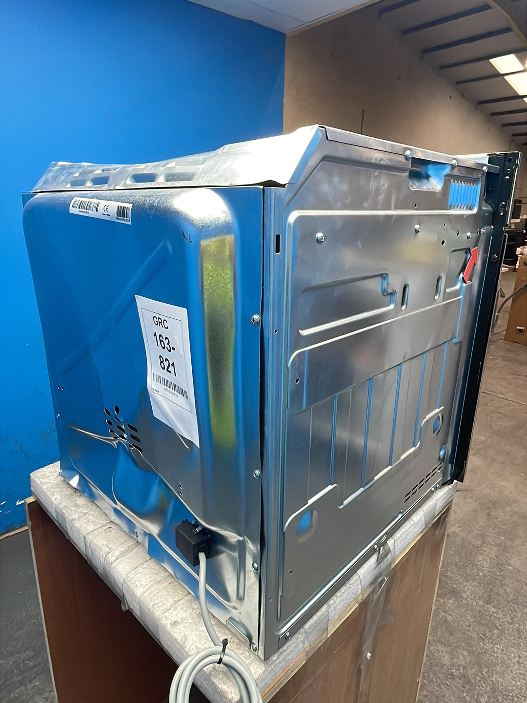 #GRC-163-821 - Candy 60cm Electric Single Oven – 65L Capacity, Self-Cleaning, Silver