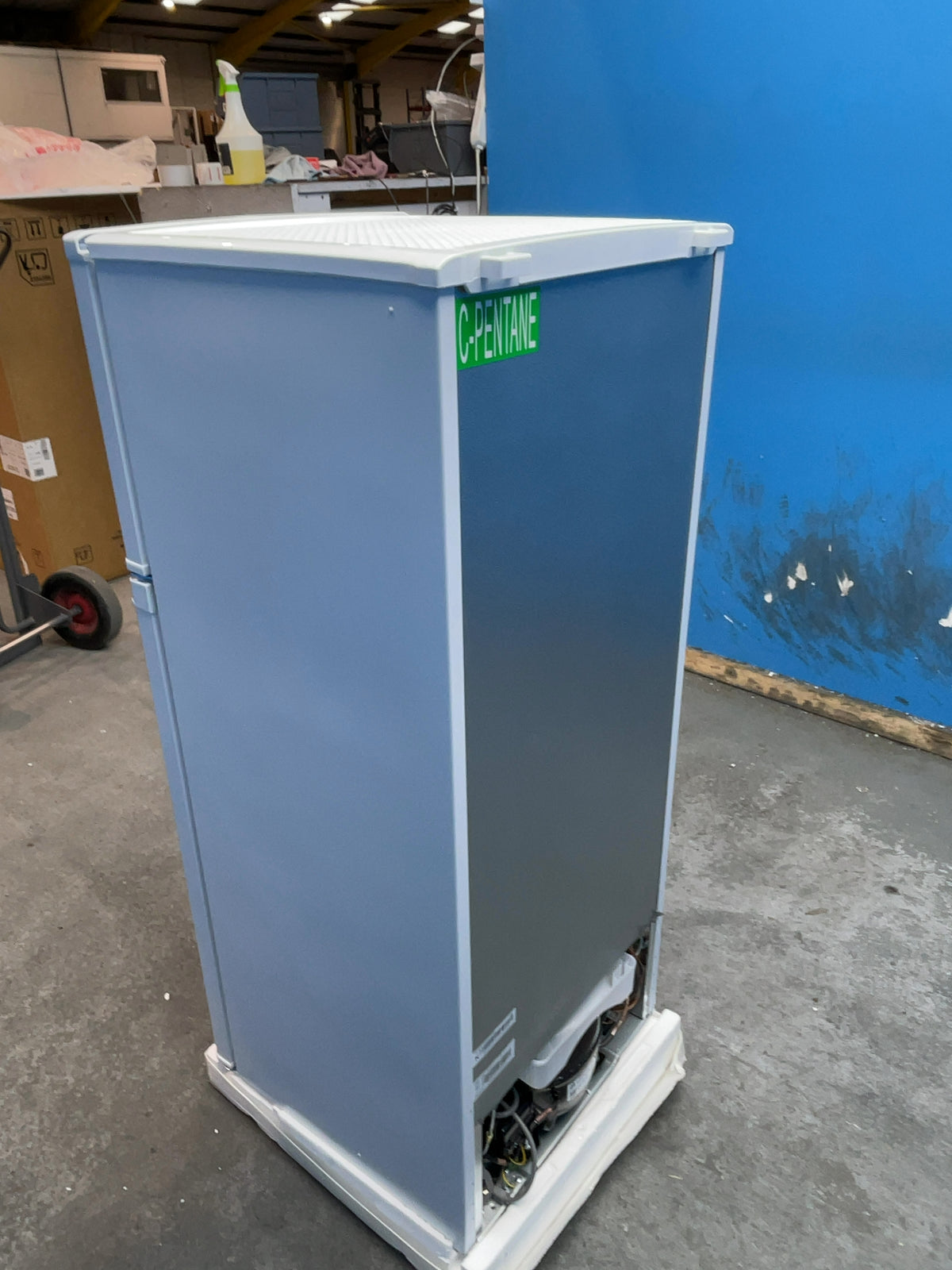 #GRC-163-957 - Candy 48cm Fridge Freezer – 117L, White, Manual Defrost