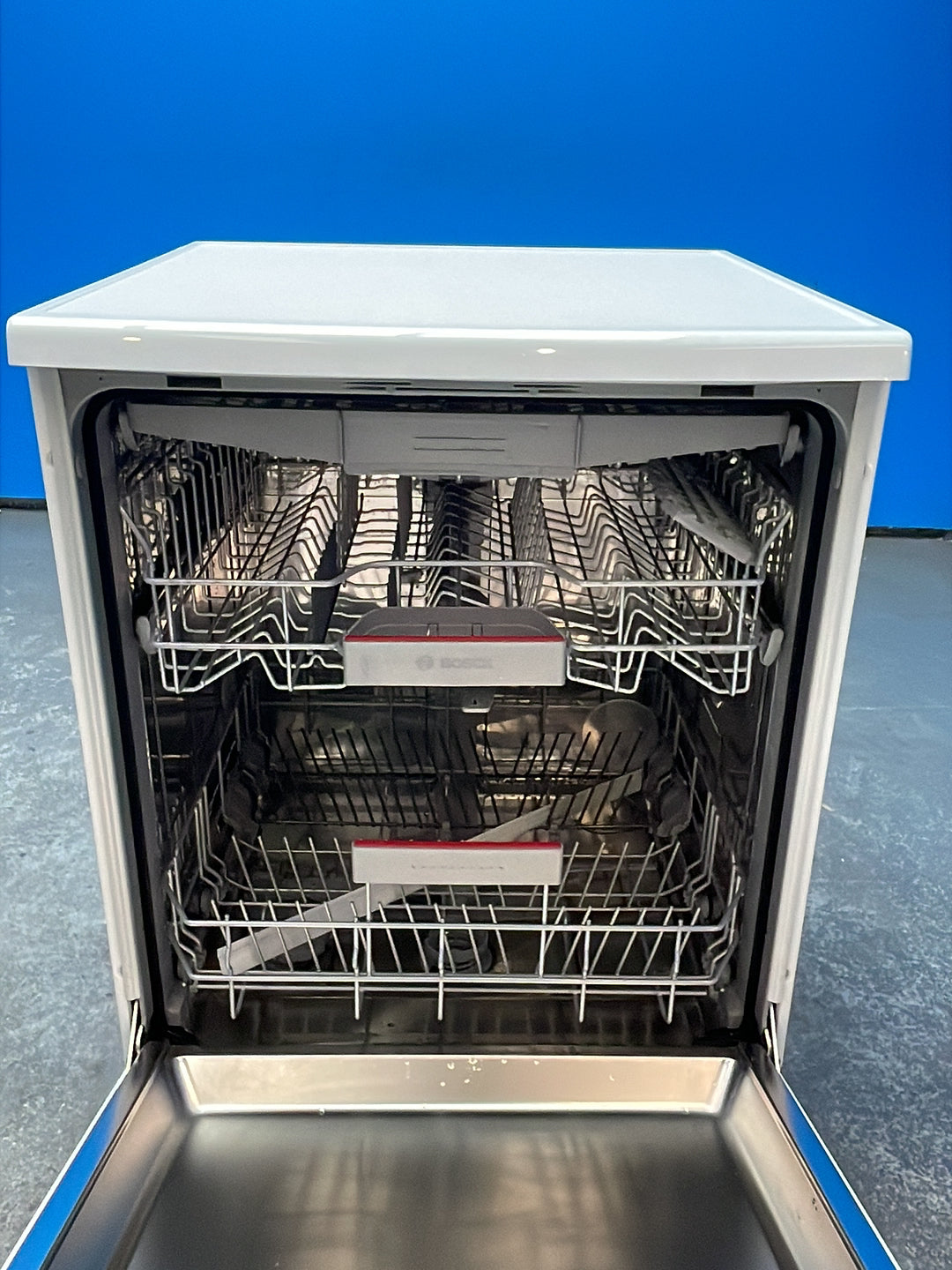 #GRC-164-018 - Bosch 60cm Dishwasher – 14 Place Settings, Home Connect, EcoSilence, B Rated