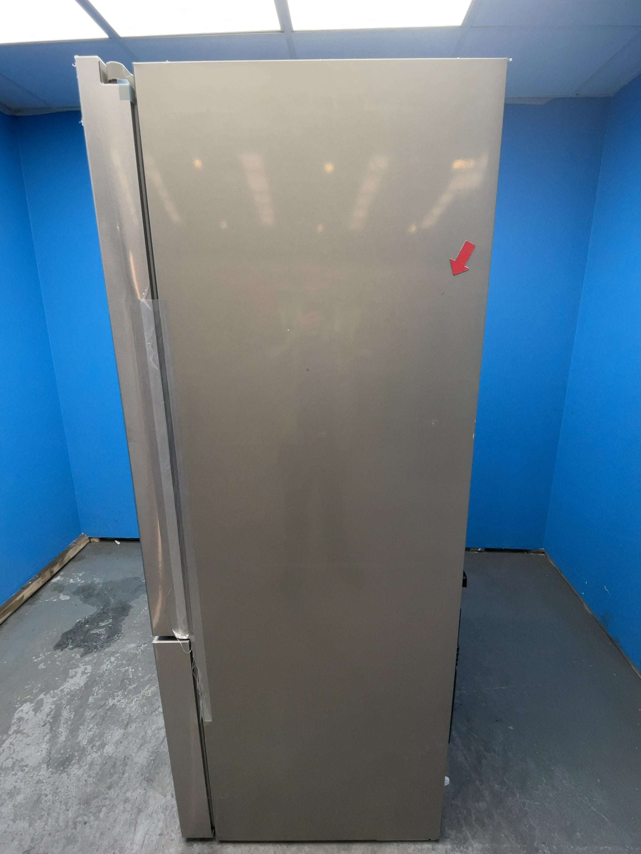 #GRC-164-028 - Bosch Series 8 French Door Fridge Freezer – 573L, Plumbed Ice & Water