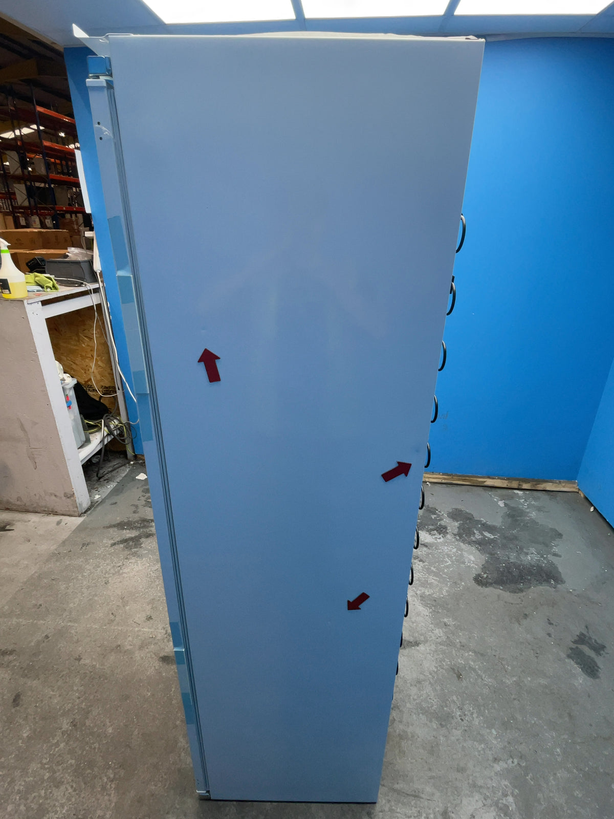 #GRC-164-084 - Hoover 54cm Integrated Tall Larder Fridge – 316L Capacity, 6 Adjustable Shelves