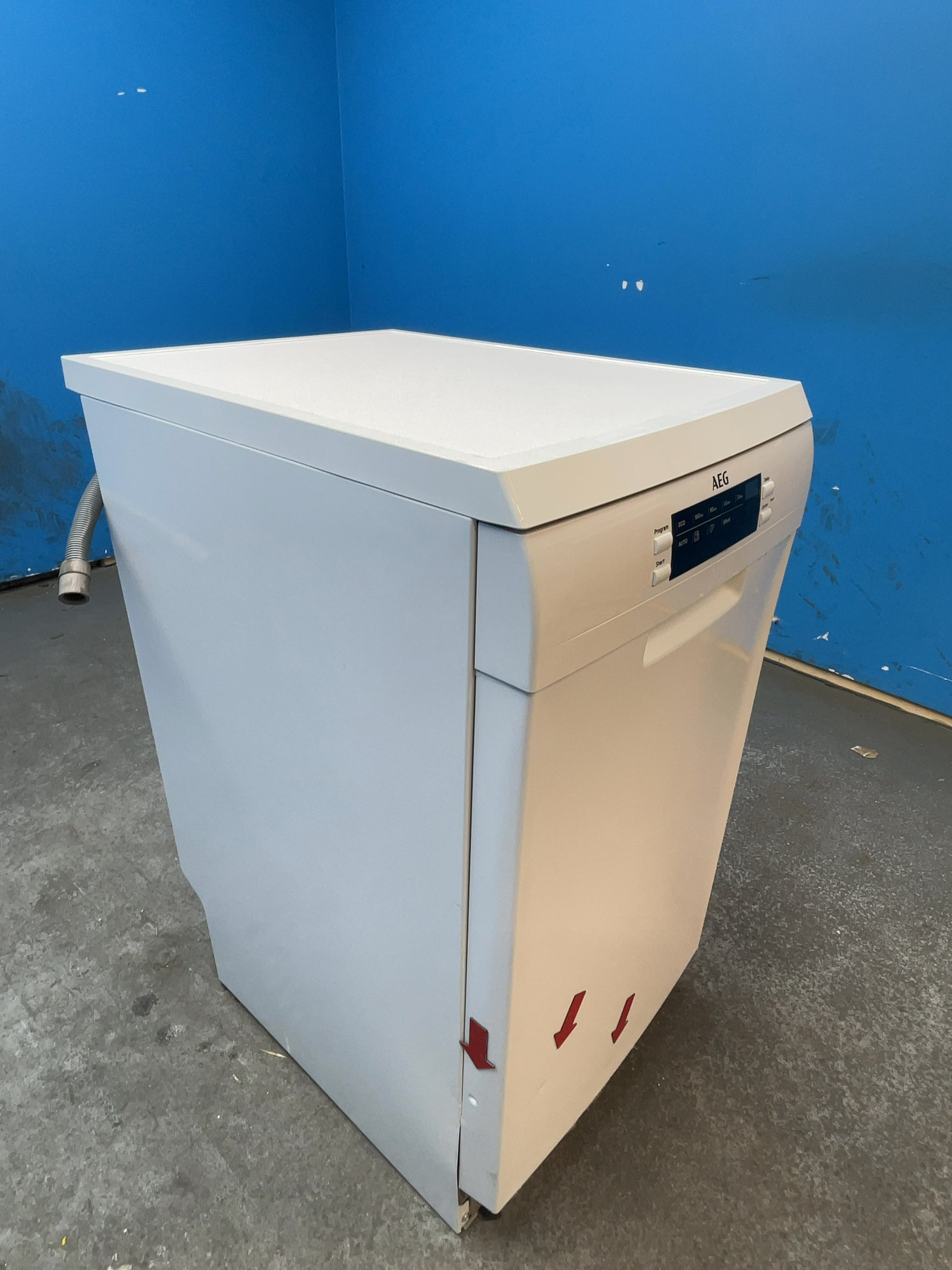 #GRC-164-148 - AEG 6000 Slimline Dishwasher – 9 Place, SatelliteClean, AirDry, White