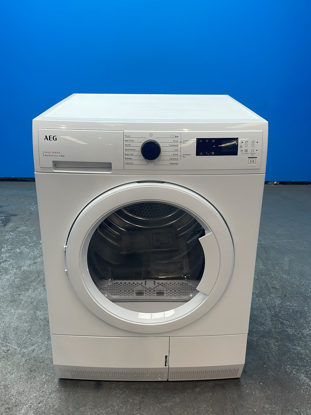 #GRC-164-167 - AEG 5000 Series 8kg Heat Pump Tumble Dryer – AutoSense Technology, EasyClean Filter, White
