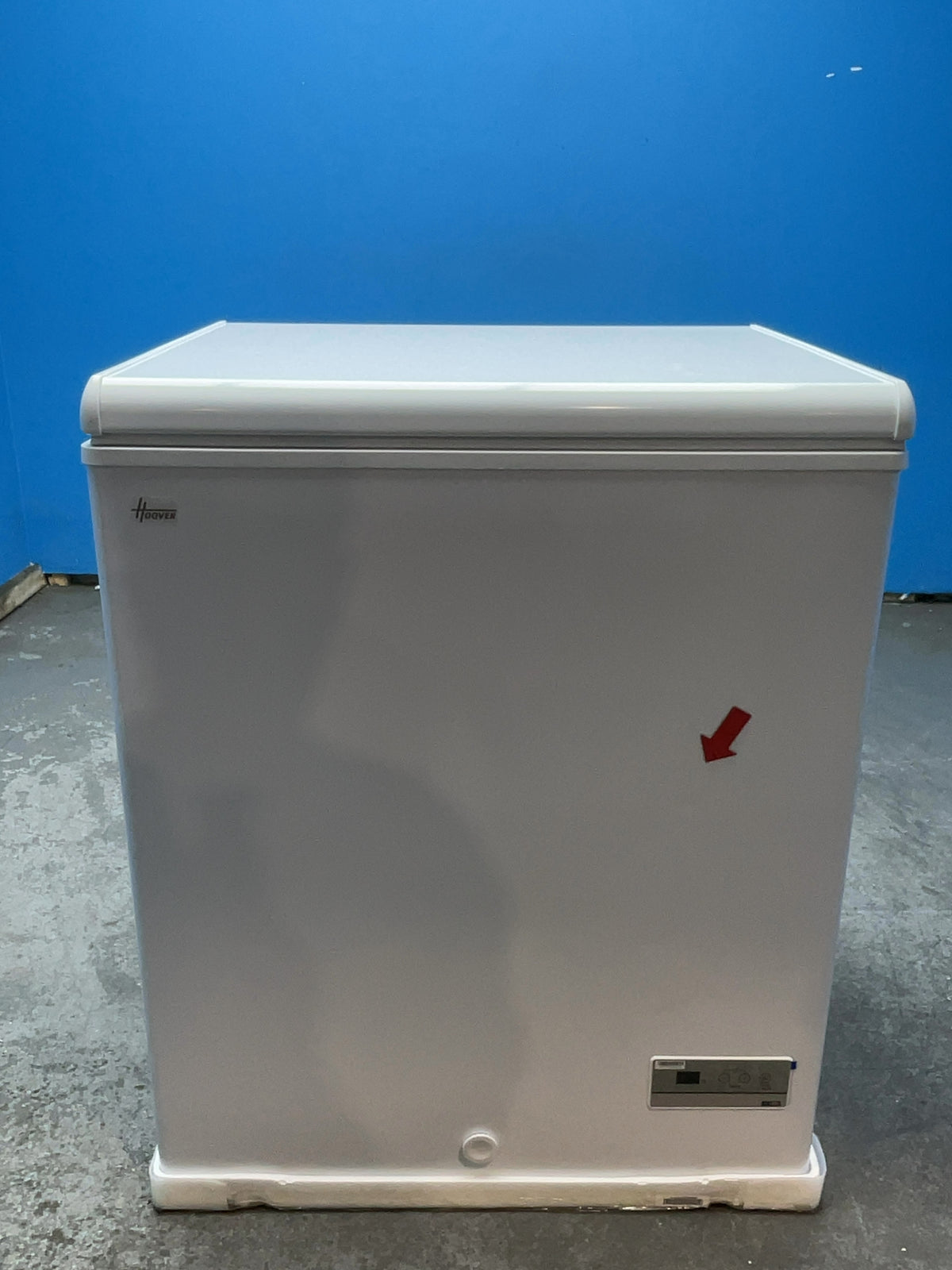 #GRC-164-247 - Hoover 137L Chest Freezer – Fast Freeze, Counterbalanced Lid, White
