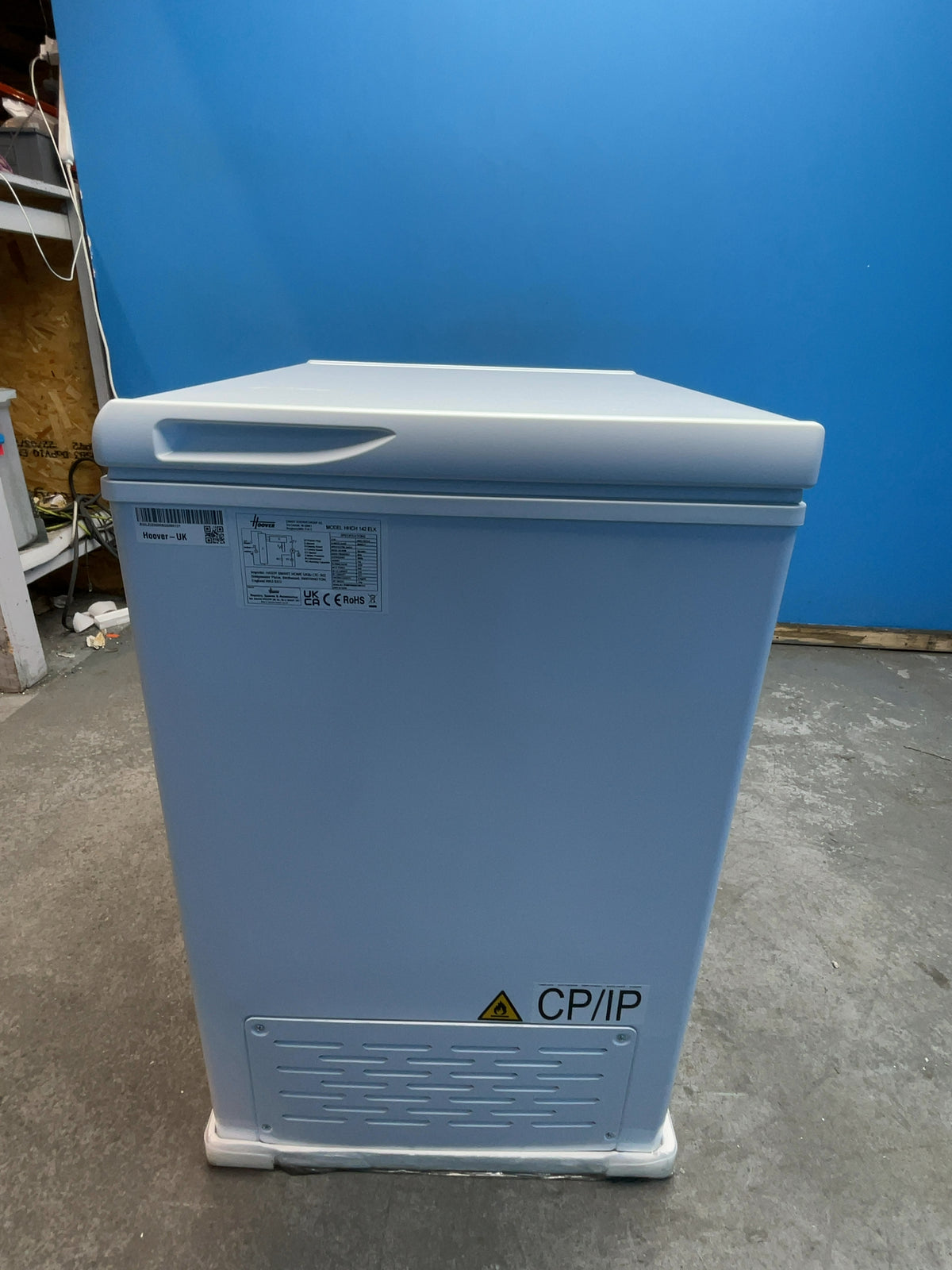 #GRC-164-247 - Hoover 137L Chest Freezer – Fast Freeze, Counterbalanced Lid, White