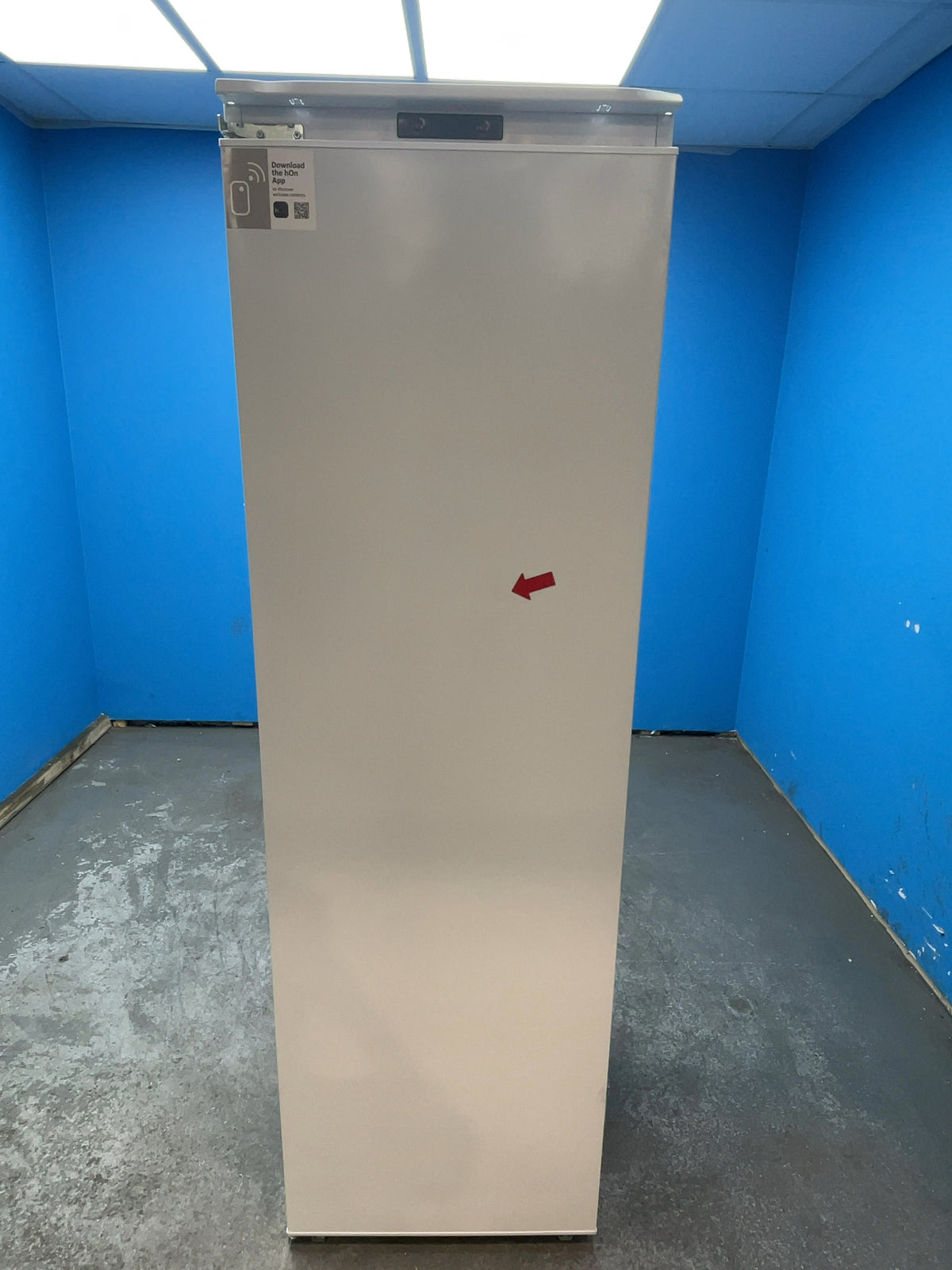 #GRC-164-252 - Hoover Integrated Tall Freezer – 204L Capacity, Touch LED Controls, White