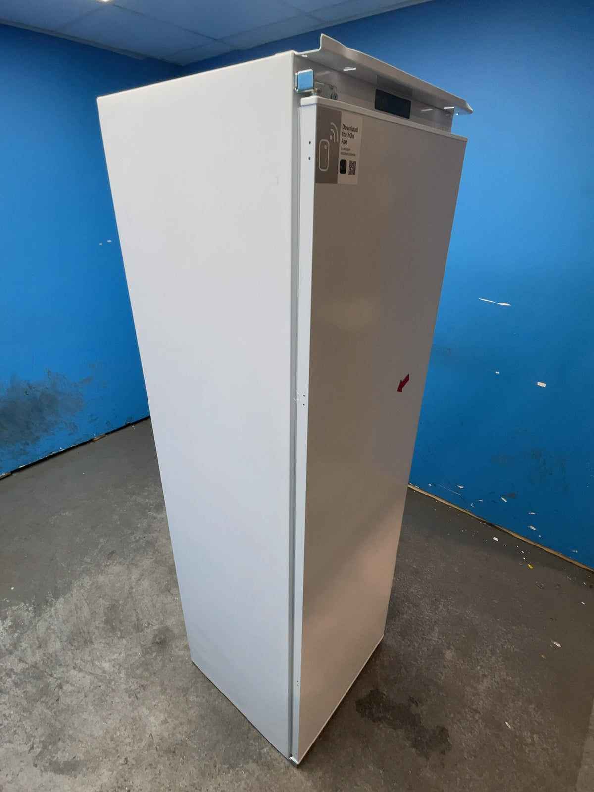 #GRC-164-252 - Hoover Integrated Tall Freezer – 204L Capacity, Touch LED Controls, White