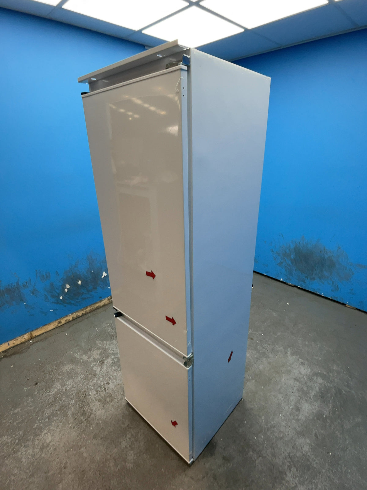 #GRC-164-280 - Candy Fresco 54cm Integrated 50/50 Fridge Freezer – 260L, White, Low Frost