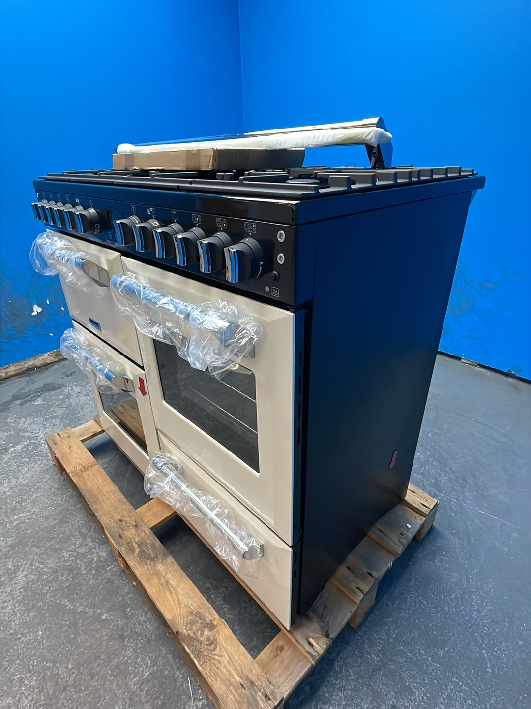#GRC-164-299 - Stoves Richmond 110cm Quad Oven Dual Fuel Range Cooker – 196L, AirFry, Cream