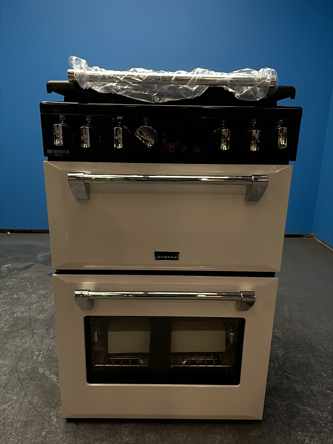 #GRC-164-303 - Stoves Richmond Deluxe 60cm Dual Fuel Cooker – PowerWok, AirFry, Cream