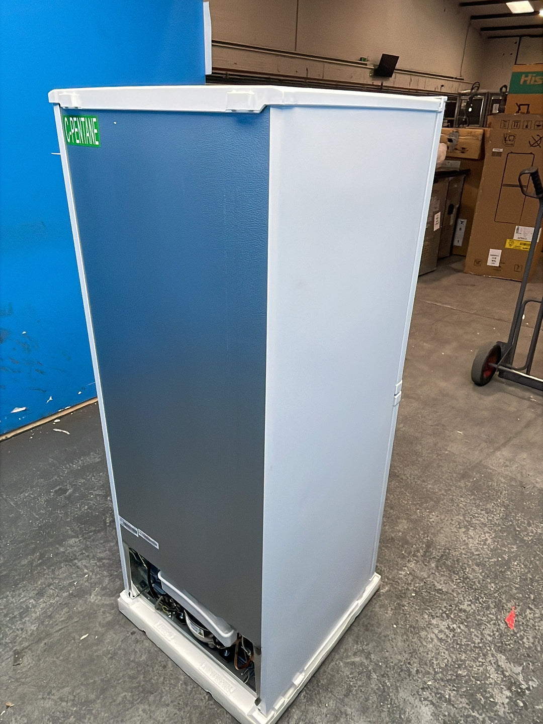 #GRC-164-411 - Candy 55cm Fridge Freezer – 185L, White, Static
