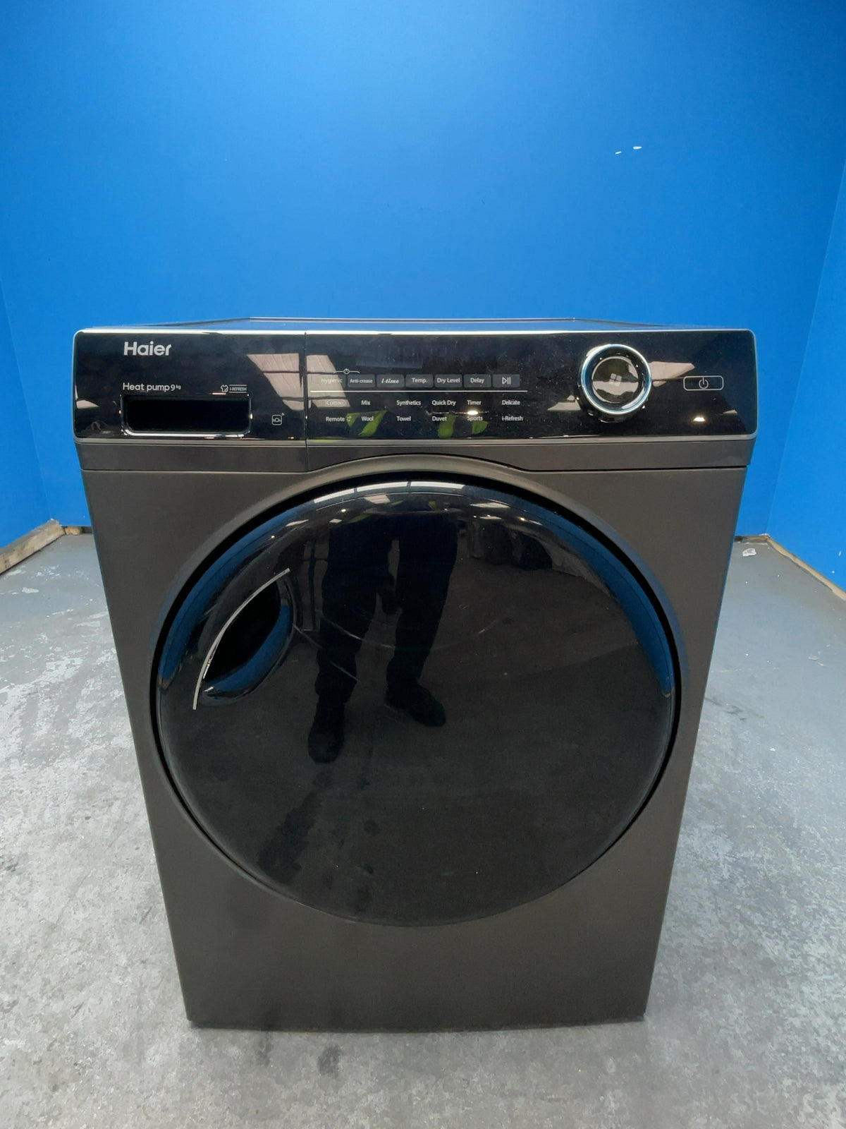 #GRC-164-467 - Haier Series 5 9kg Heat Pump Tumble Dryer – Grey, A++ Energy Rating