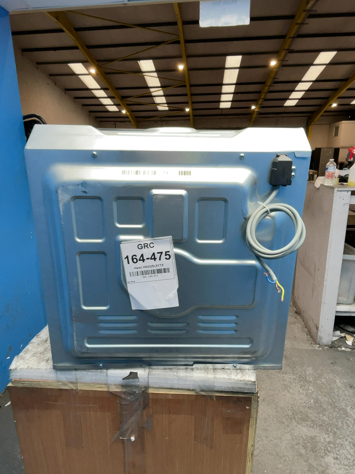 #GRC-164-475 - Haier ID Series 2 Built-In Single Electric Oven – 78L Capacity, Air Fry, Pyrolytic Cleaning, WiFi