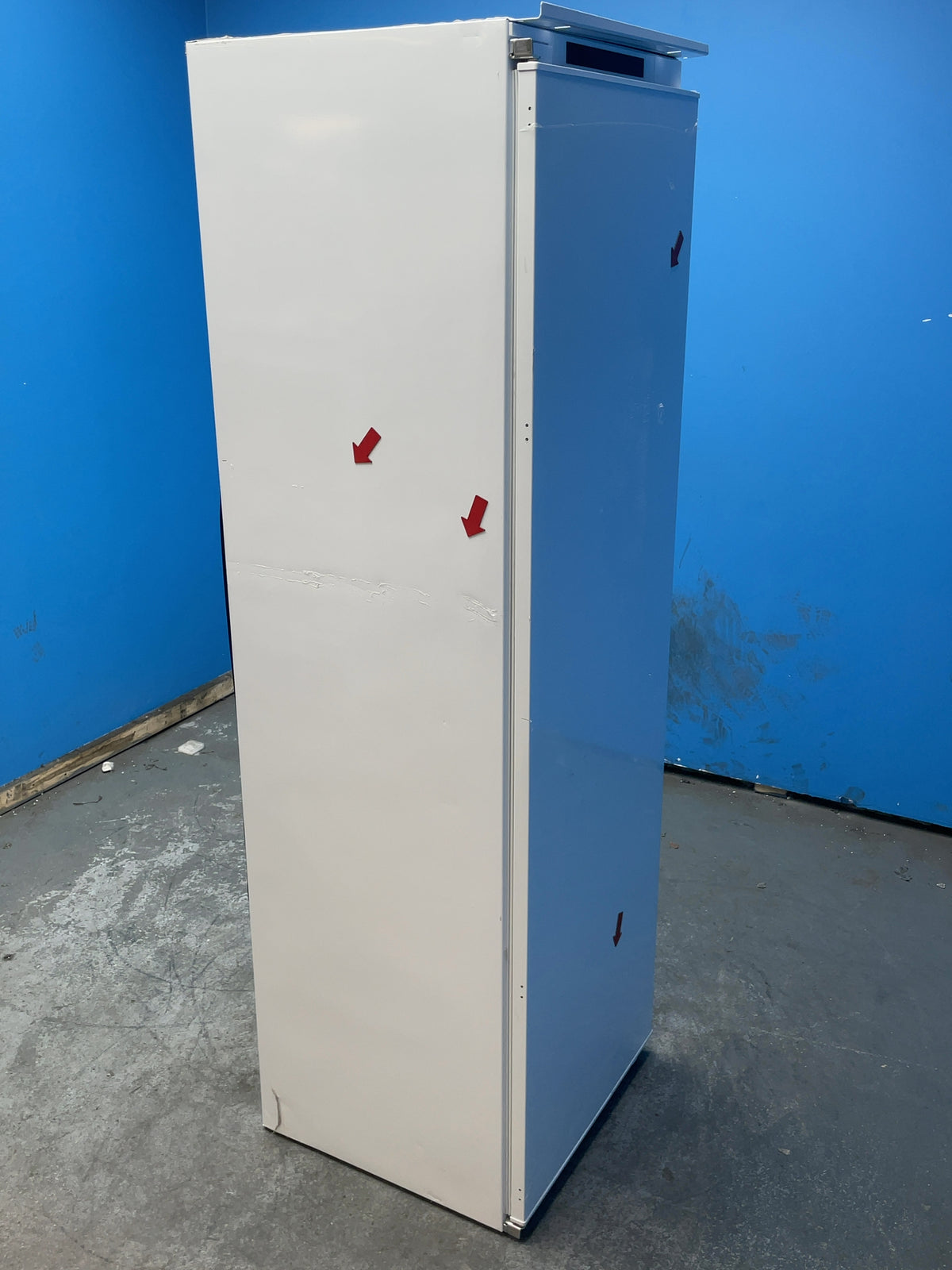 #GRC-164-585 - Haier 54cm Integrated Tall Larder Fridge – 316L Capacity, Smart Connected
