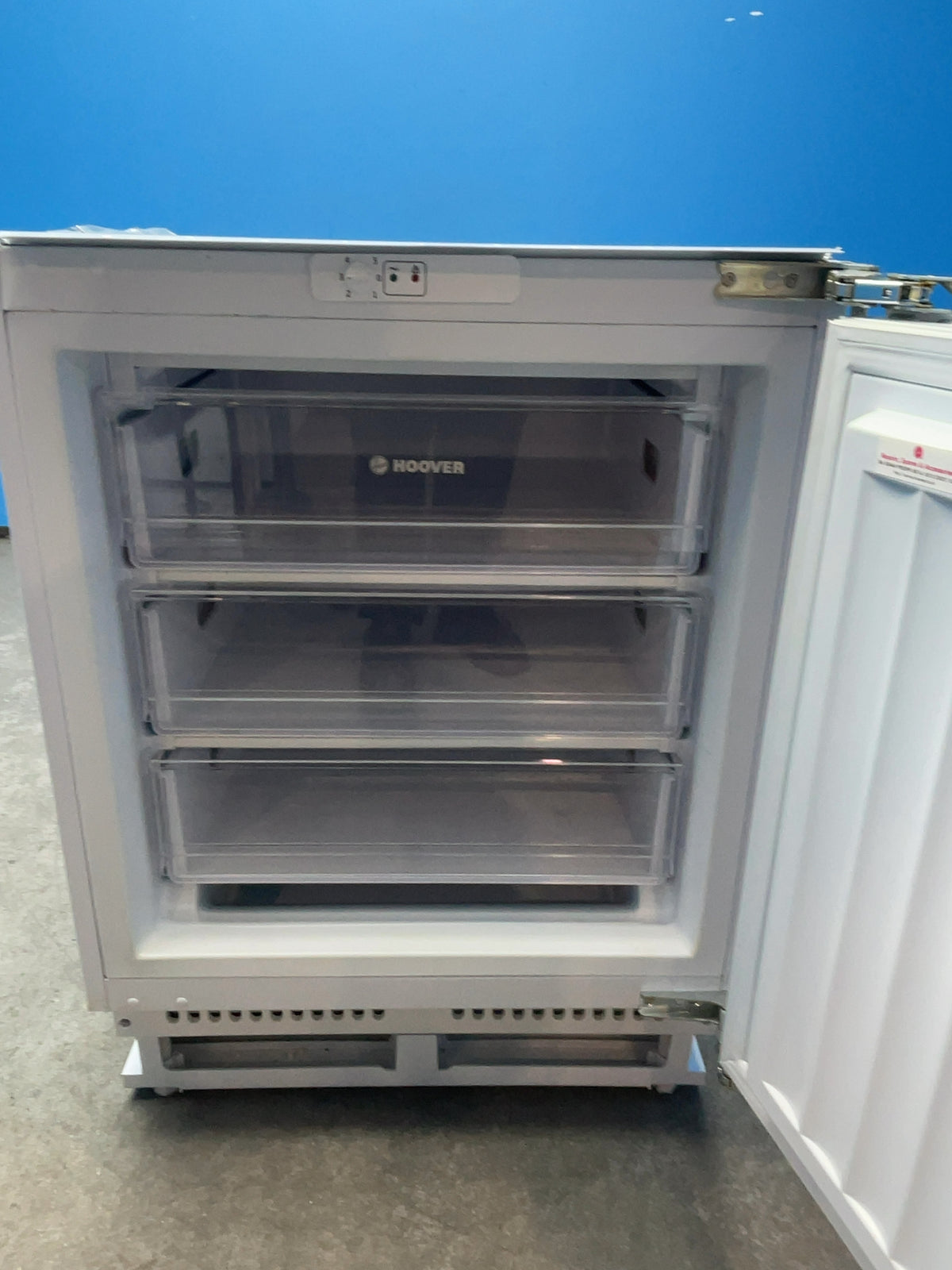 #GRC-164-634 - Hoover H-FREEZE 300 95L Built-Under Freezer – Fast Freeze, Fixed Hinge