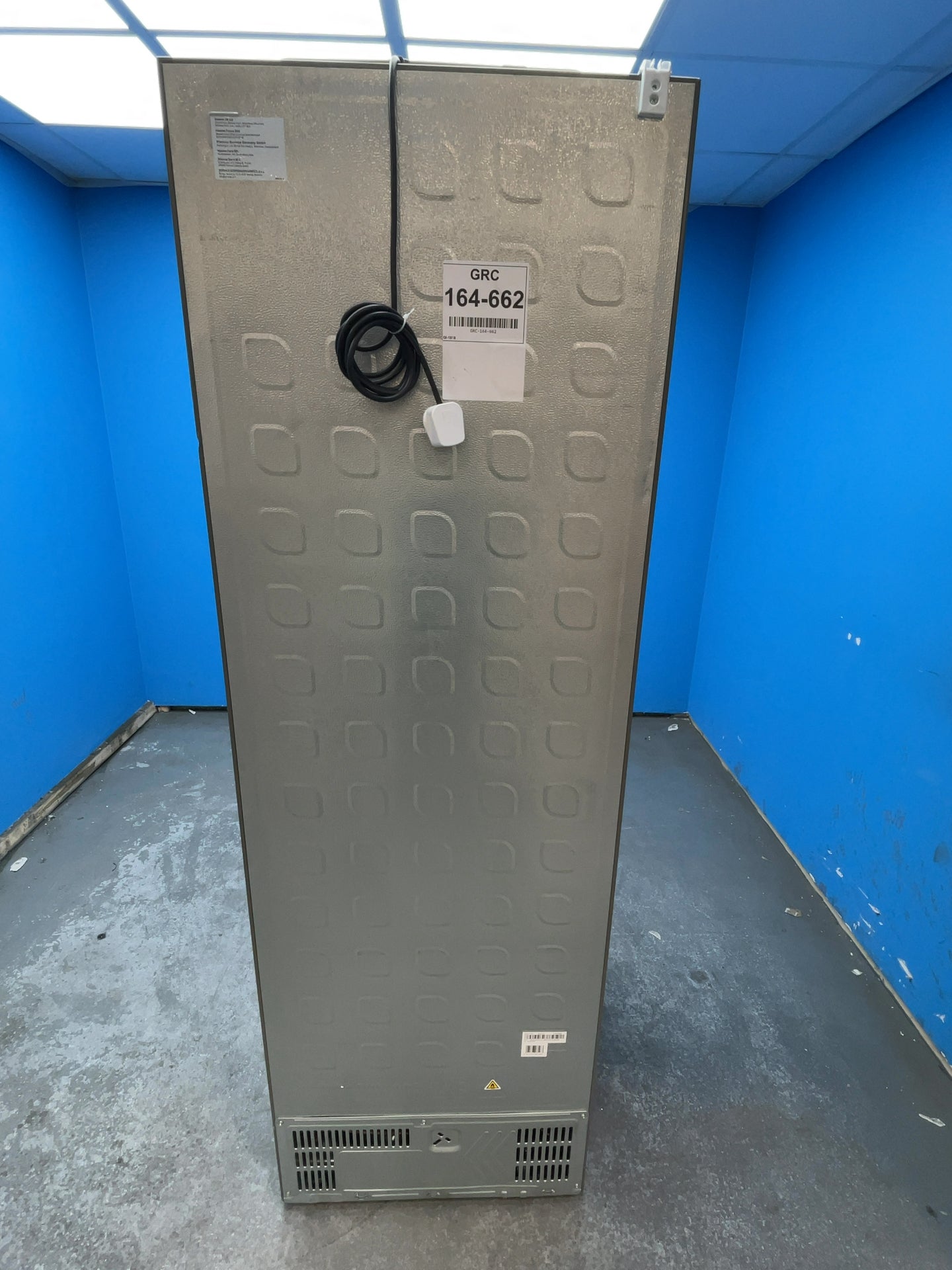 #GRC-164-662 - Hisense RB3K330SAIE 330L Freestanding Fridge Freezer – Total No Frost, Inverter Motor, Silver