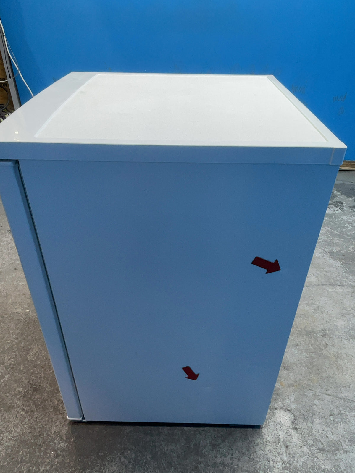#GRC-164-727 - Bosch Series 2 56cm Under Counter Fridge – 134L Capacity, MultiBox Drawer
