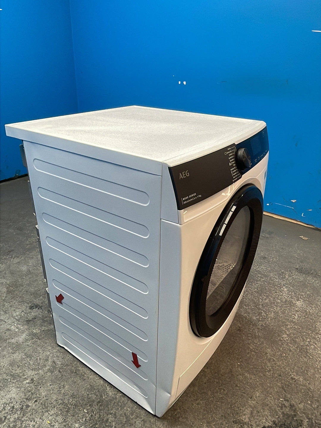 #GRC-164-742 - AEG AbsoluteCare 9kg Heat Pump Tumble Dryer – White, A++ Energy Rating