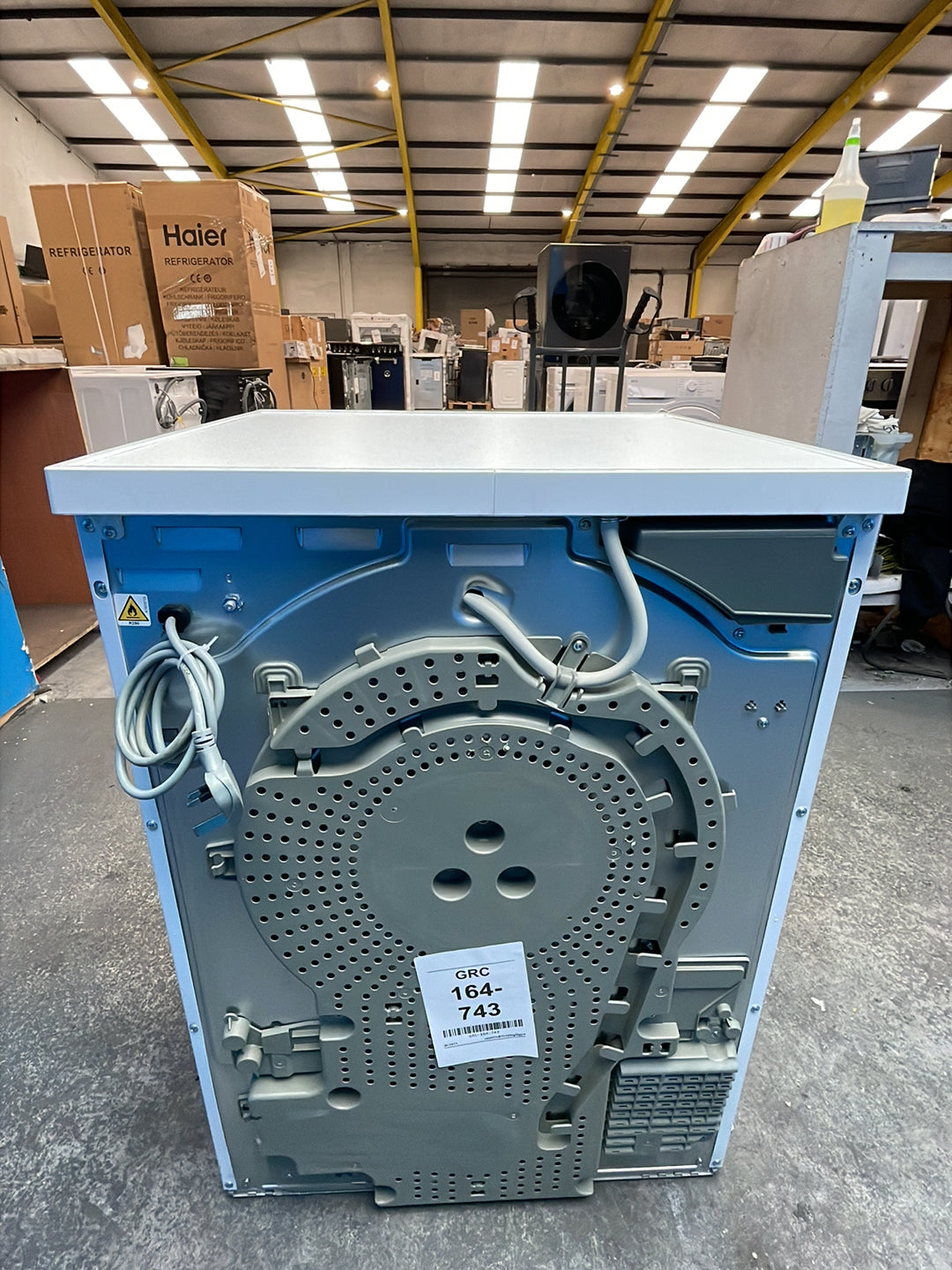 #GRC-164-743 - AEG 8000 Series 9kg Heat Pump Tumble Dryer – White, A+++ Energy Rating
