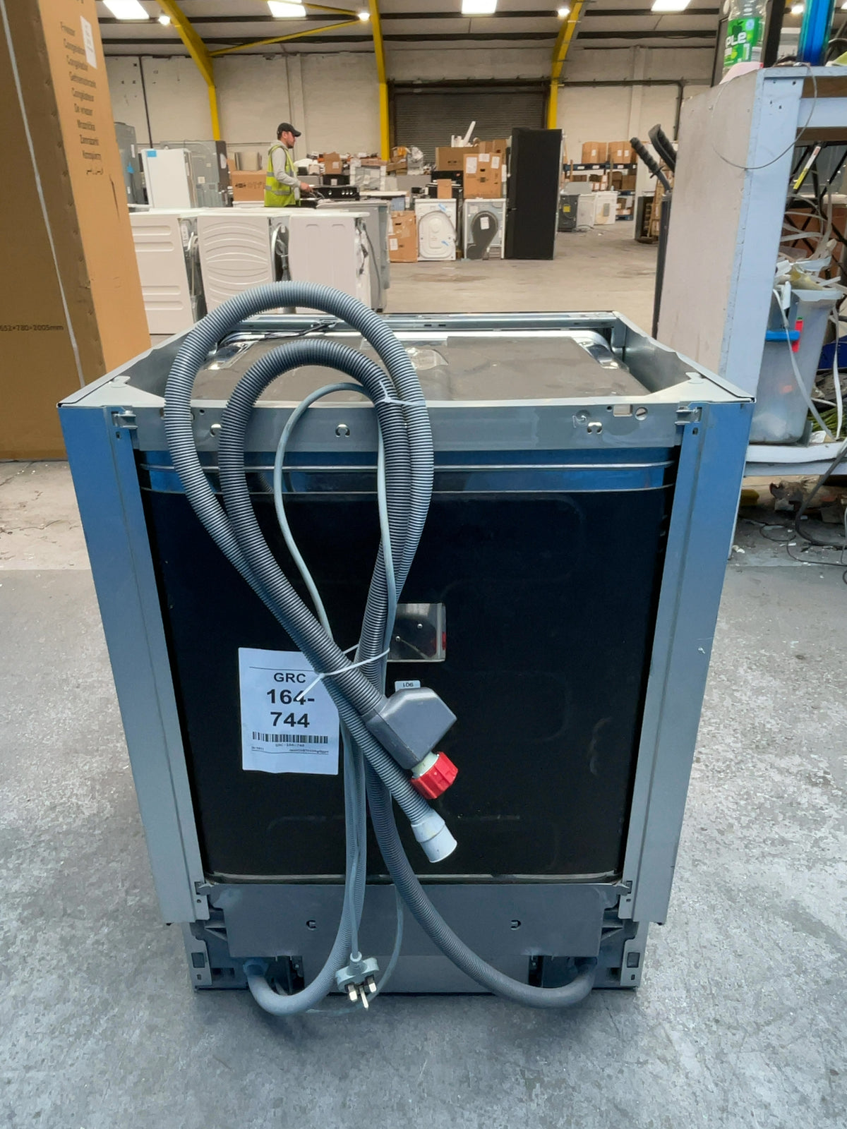 #GRC-164-744 - AEG 6000 Series 60cm Fully Integrated Dishwasher – 13 Place Settings, AirDry, SatelliteClean
