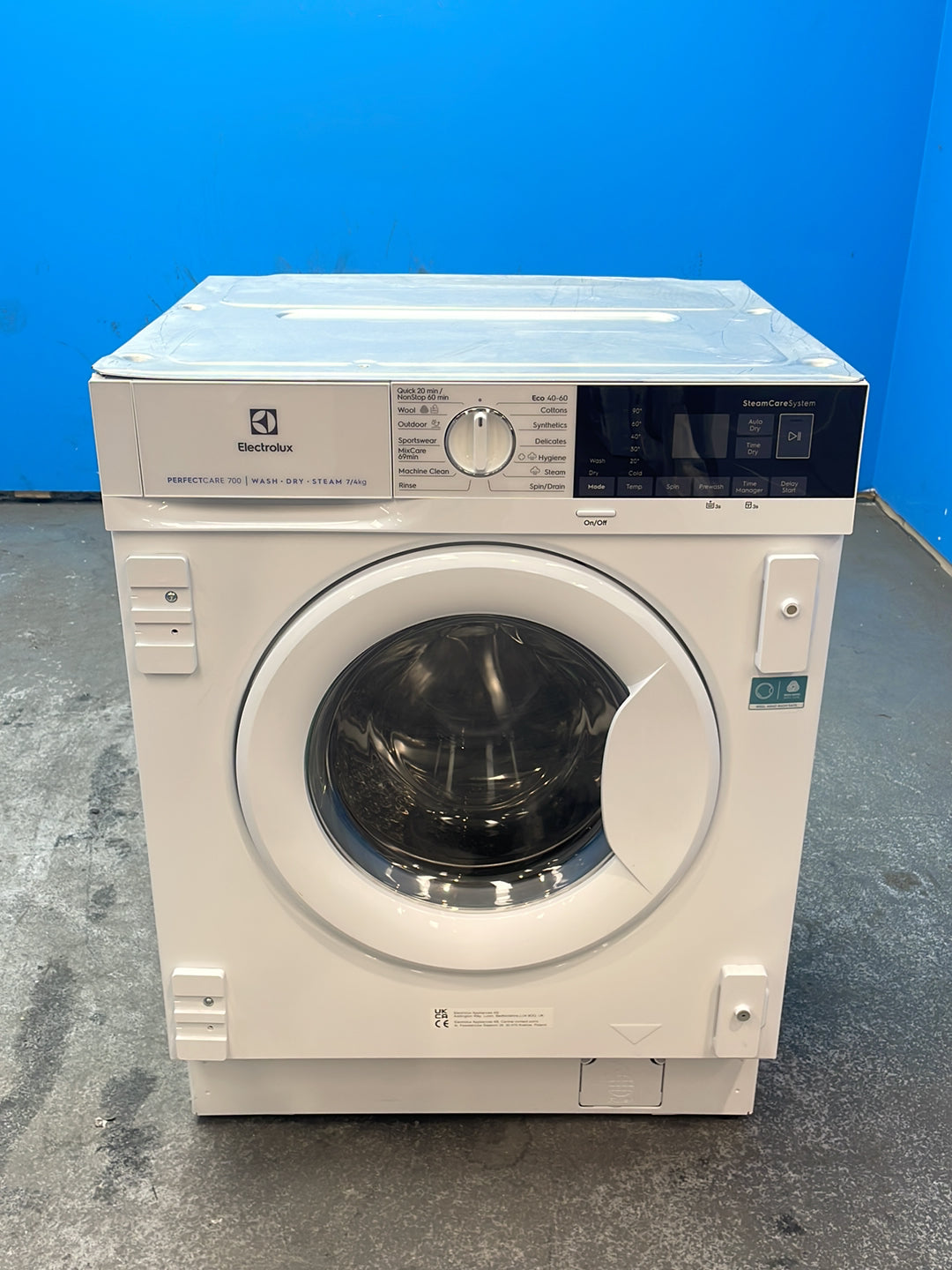 #GRC-164-749 - Electrolux Integrated Washer Dryer – 7kg Wash, 4kg Dry, 1600rpm, White