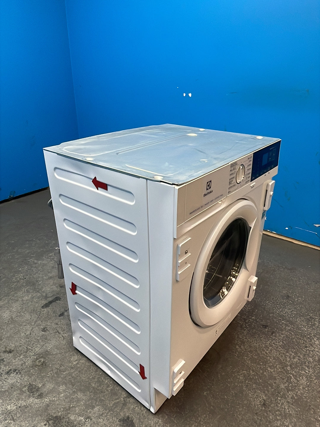 #GRC-164-749 - Electrolux Integrated Washer Dryer – 7kg Wash, 4kg Dry, 1600rpm, White