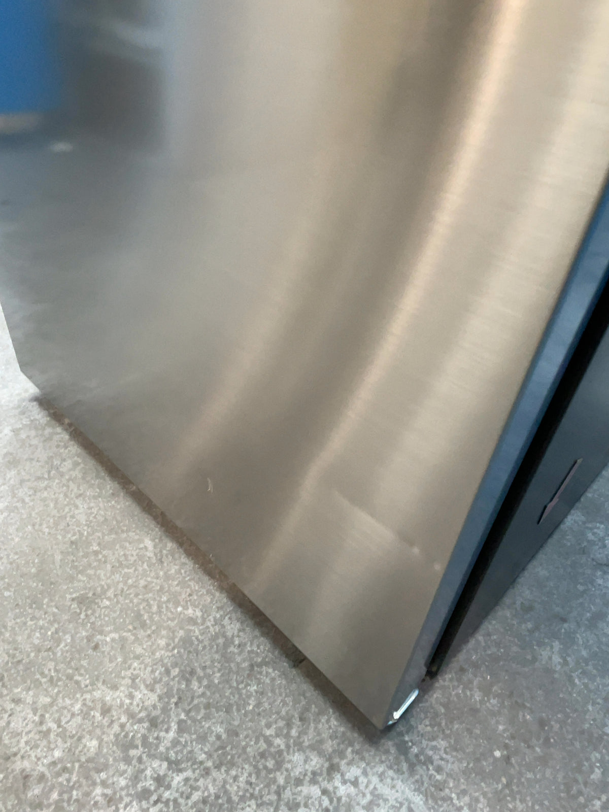 #GRC-164-795 - AEG 8000 Series 59.5cm 60/40 Fridge Freezer – 328L, Inox, Total No Frost