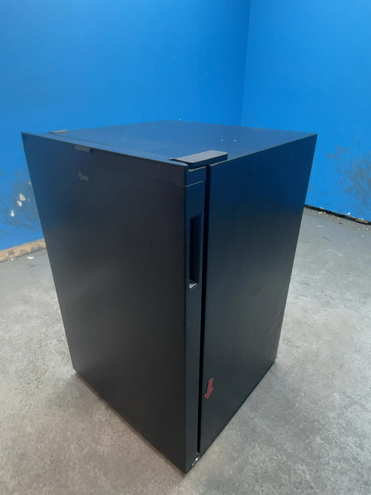 #GRC-164-891 - Hoover H-FRIDGE 300 Mini 54cm Under Counter Fridge – 129L, Aria Clear, Black