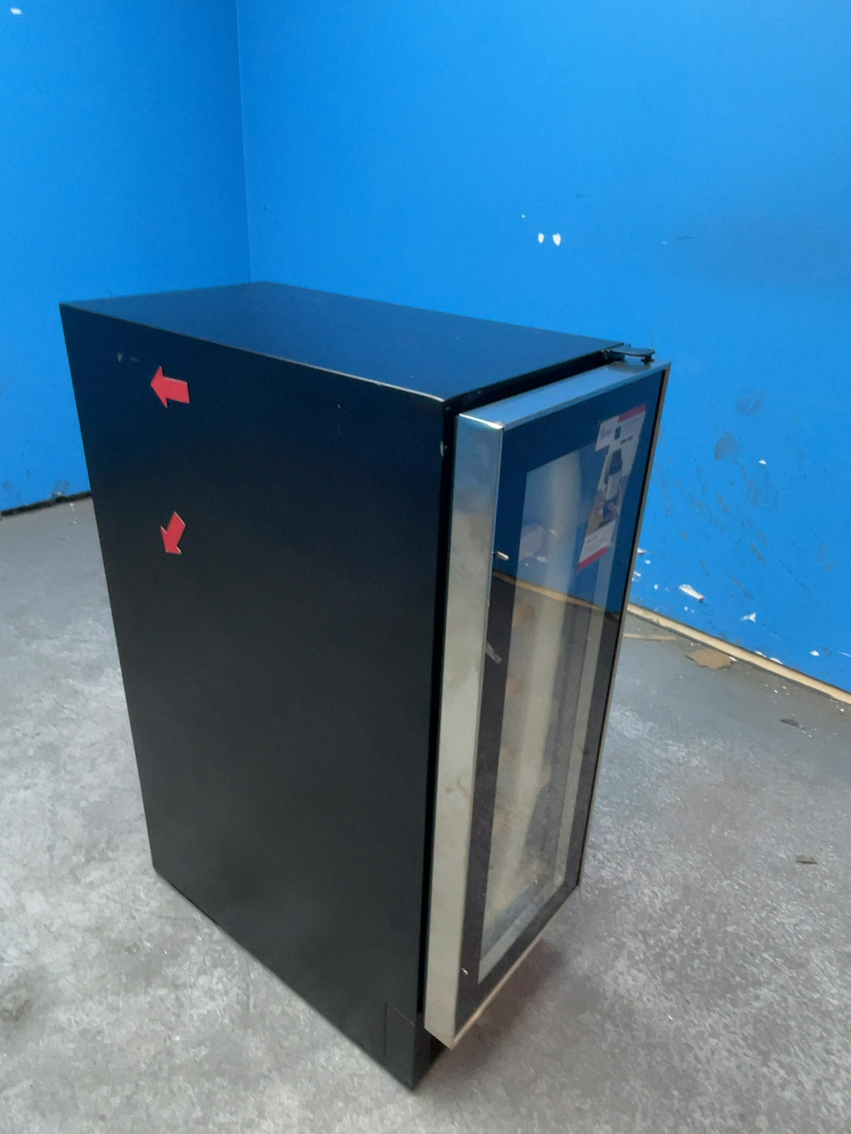 #GRC-165-049 - Hoover H-Wine 500 20 Bottle Wine Cooler – Touch Control, Charcoal Filter
