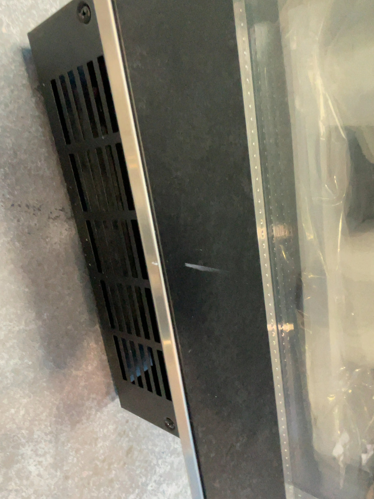 #GRC-165-049 - Hoover H-Wine 500 20 Bottle Wine Cooler – Touch Control, Charcoal Filter