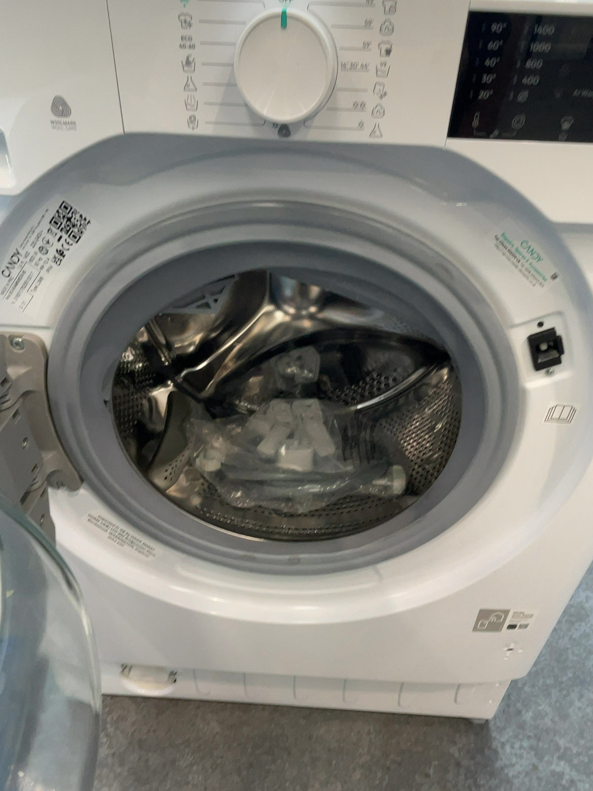 #GRC-165-057 - Candy Smart Pro Integrated Washer Dryer – 9kg Wash, 6kg Dry, 1400rpm, WiFi Connected