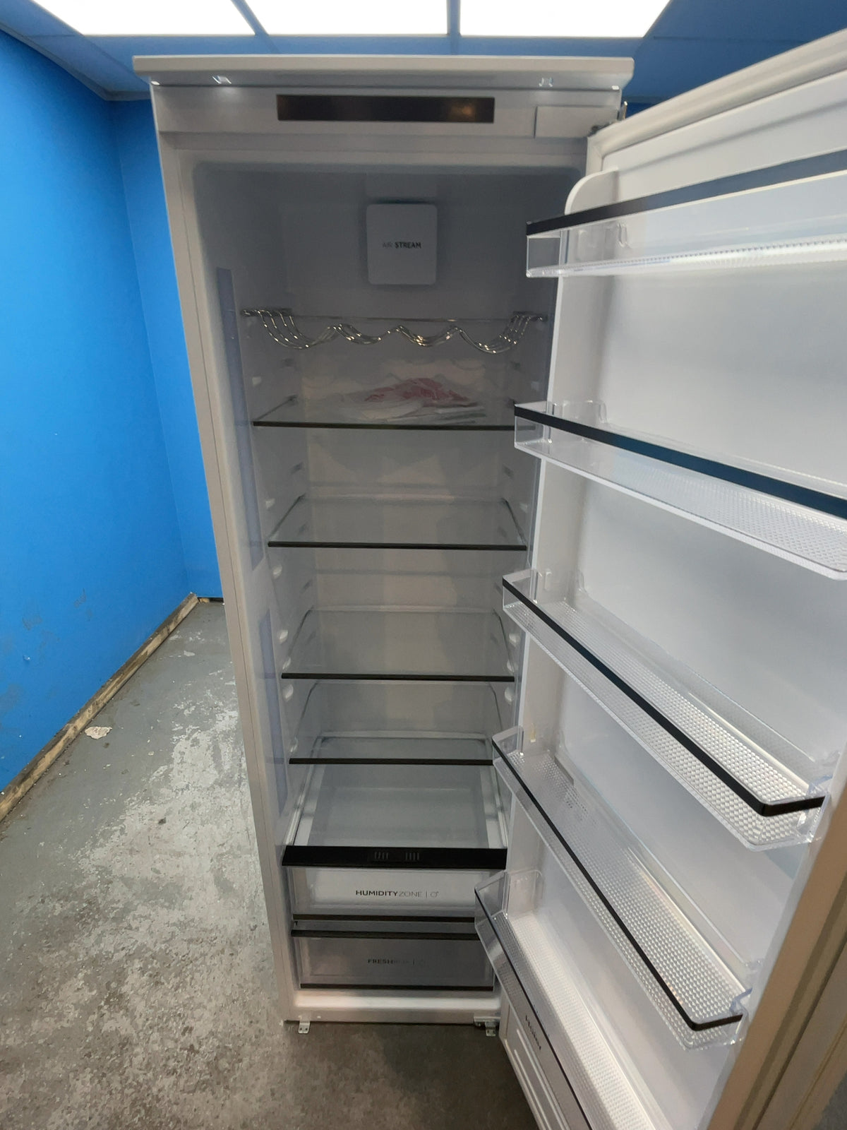 #GRC-165-066 - Haier 54cm Integrated Tall Larder Fridge – 316L Capacity, Smart Connected
