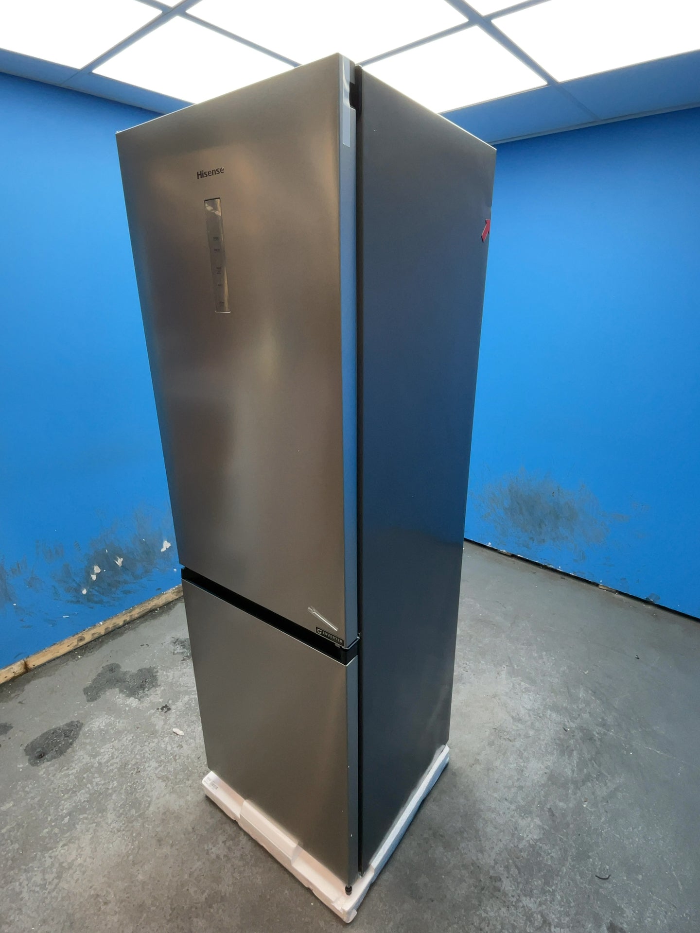 #GRC-165-083 - Hisense RB3K330SAIE 330L Freestanding Fridge Freezer – Total No Frost, Inverter Motor, Silver