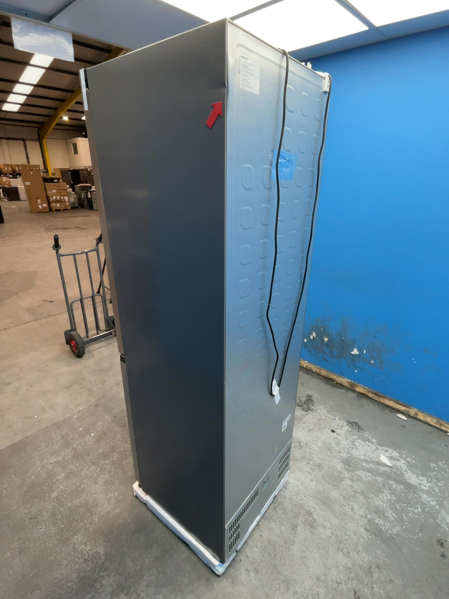 #GRC-165-083 - Hisense RB3K330SAIE 330L Freestanding Fridge Freezer – Total No Frost, Inverter Motor, Silver