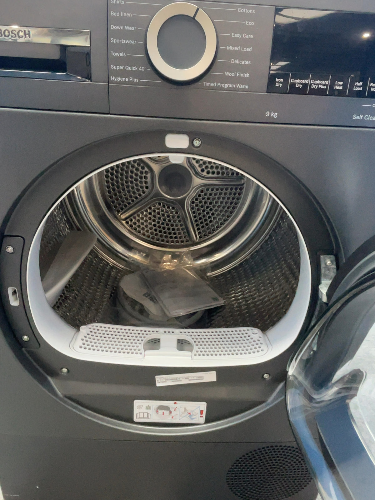 #GRC-165-278 - Bosch Serie 6 9kg Heat Pump Tumble Dryer – Grey, A Energy Rating